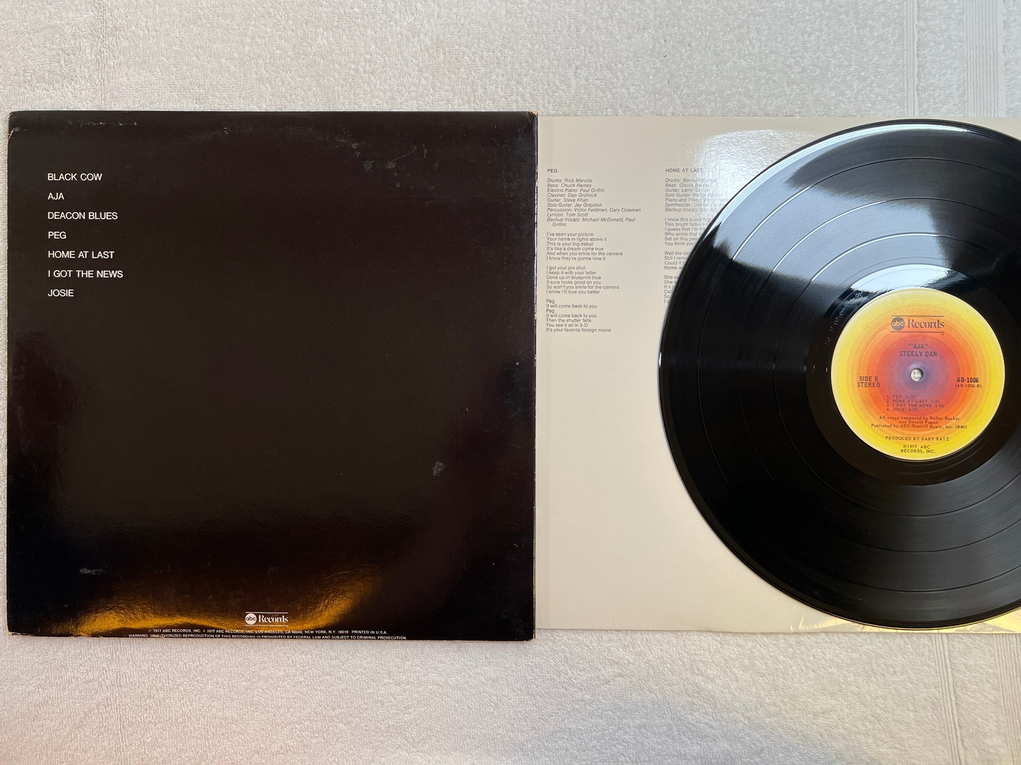 Omslagsbild för skivan STEELY DAN aja LP -77 US ABC AB-1006