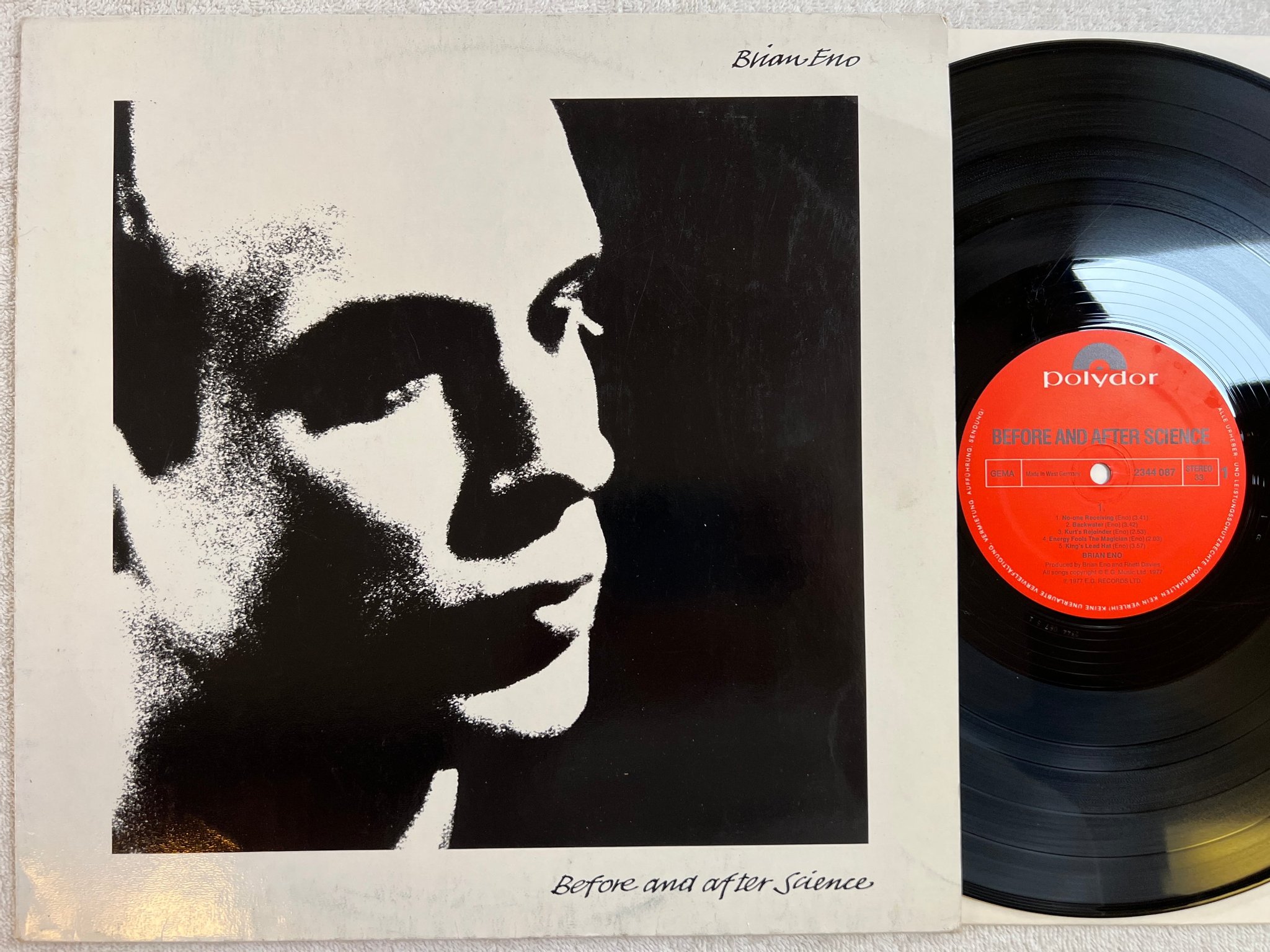 Omslagsbild för skivan BRIAN ENO before and after science LP -77 Ger POLYDOR 2344087
