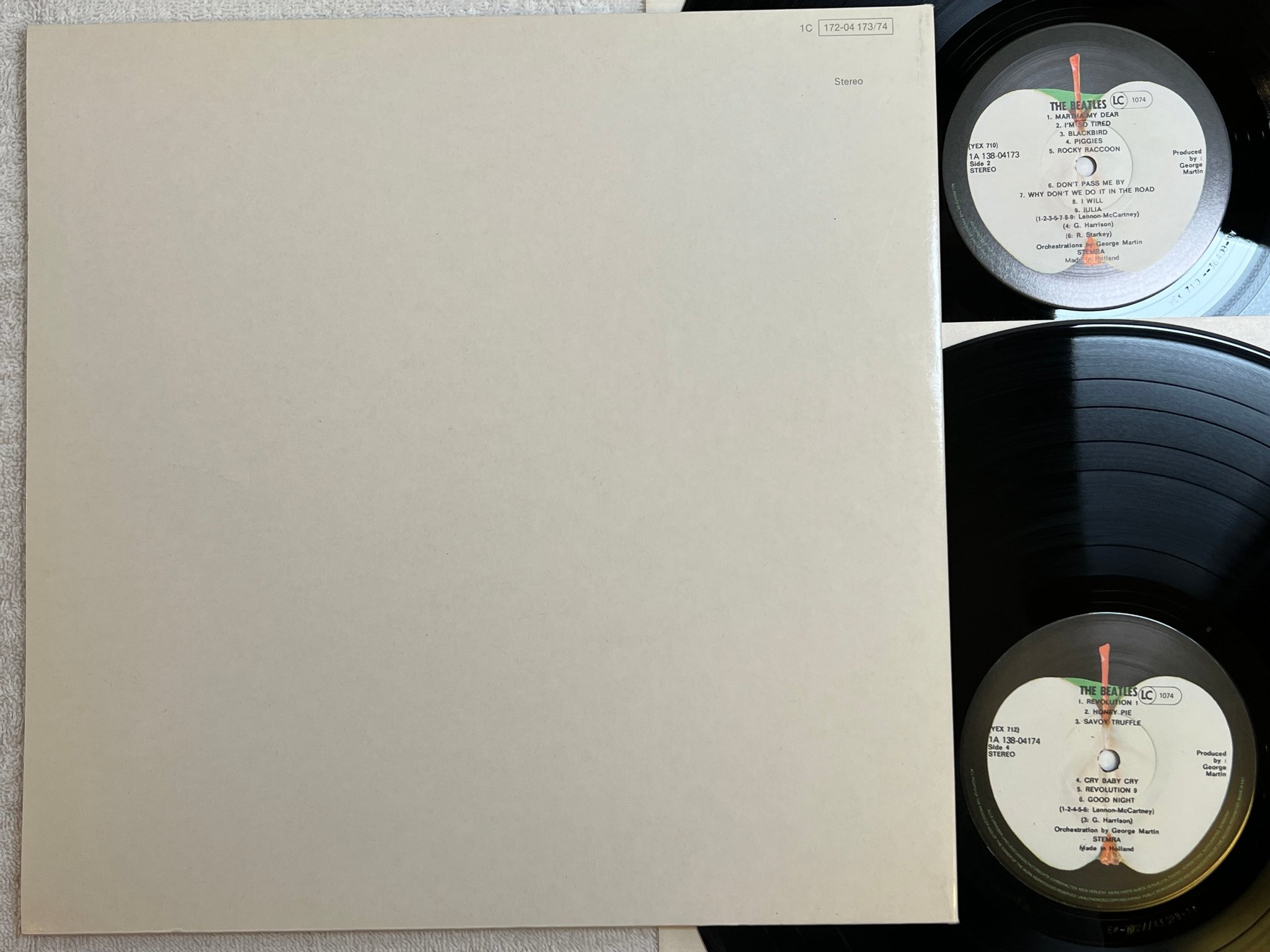 Omslagsbild för skivan THE BEATLES white album 2xLP re Ger APPLE 1C 172-04 173/74  complete w/ inserts 