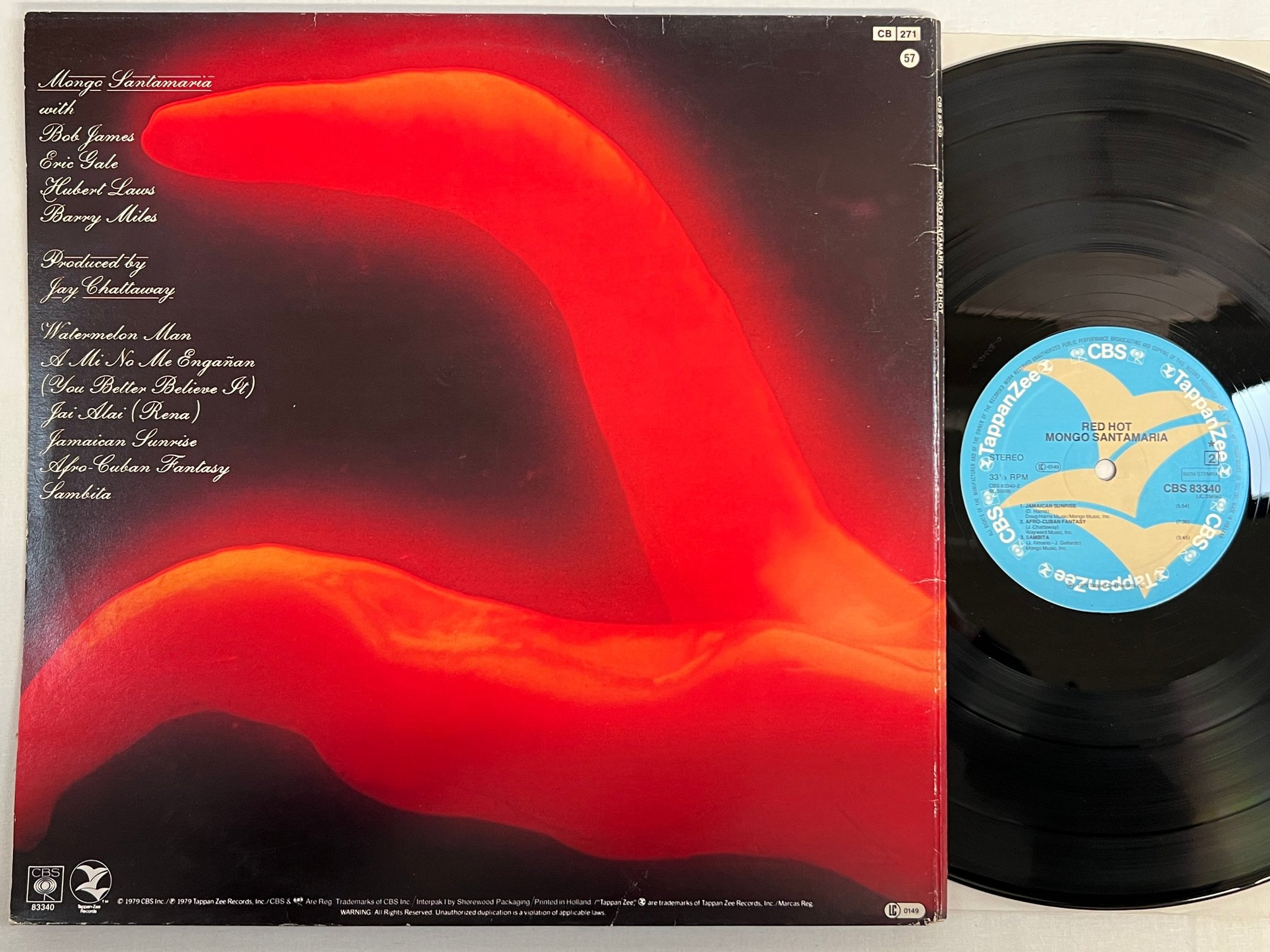 Omslagsbild för skivan MONGO SANTAMARIA red hot LP Hol CBS / TAPPANZEE 83340 