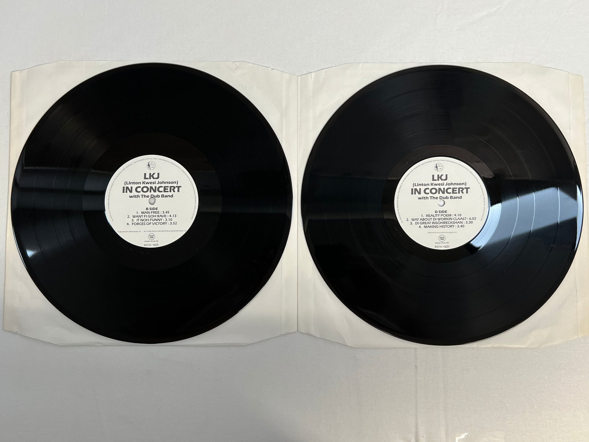 Omslagsbild för skivan LINTON KWESI JOHNSON in concert 2xLP ncb ROUGH 78 