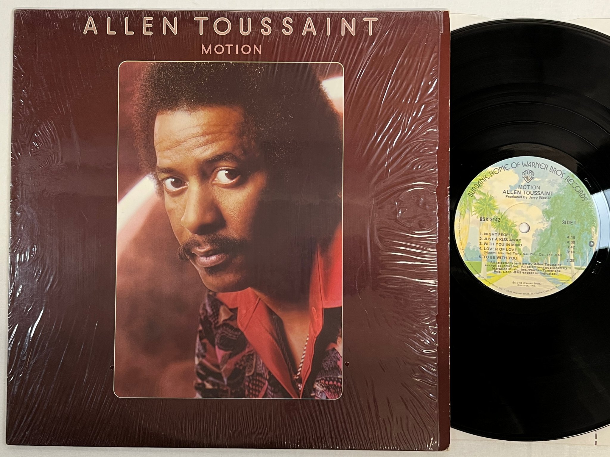 Omslagsbild för skivan ALLEN TOUSSAINT motion LP -78 US WARNER BROS BSK 3142