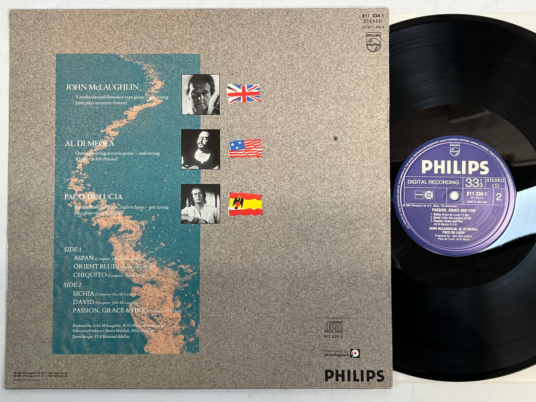 Omslagsbild för skivan JOHN McLAUGHLIN passion grace and fire LP -83 Hol PHILIPS 811 334-1