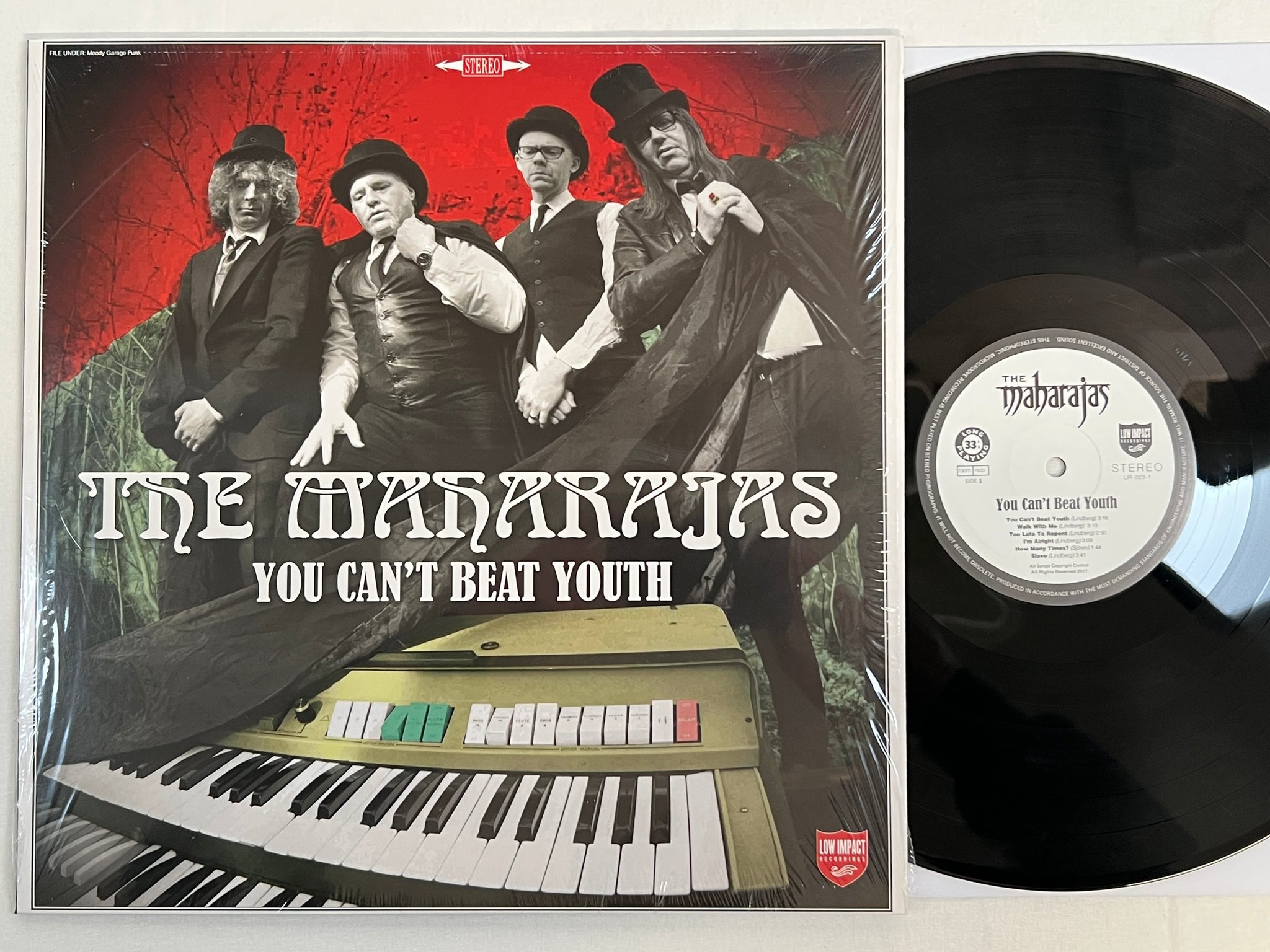 Omslagsbild för skivan THE MAHARAJAS You Can't Beat Youth LP 2017 SWE low impact lir023-1