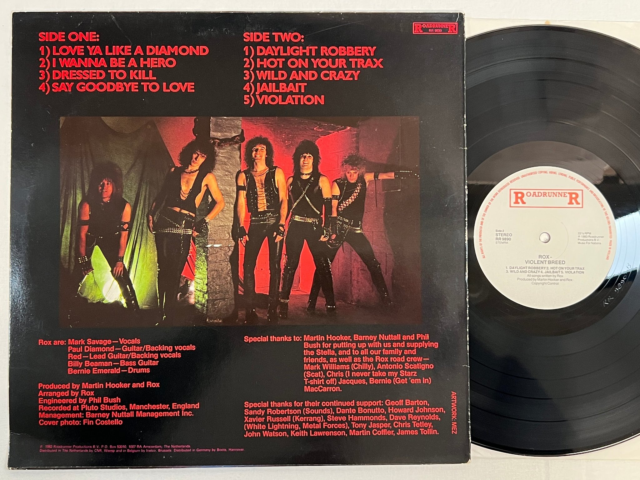 Omslagsbild för skivan ROX violent breed LP -83 Hol ROAD RUNNER RR 9890 