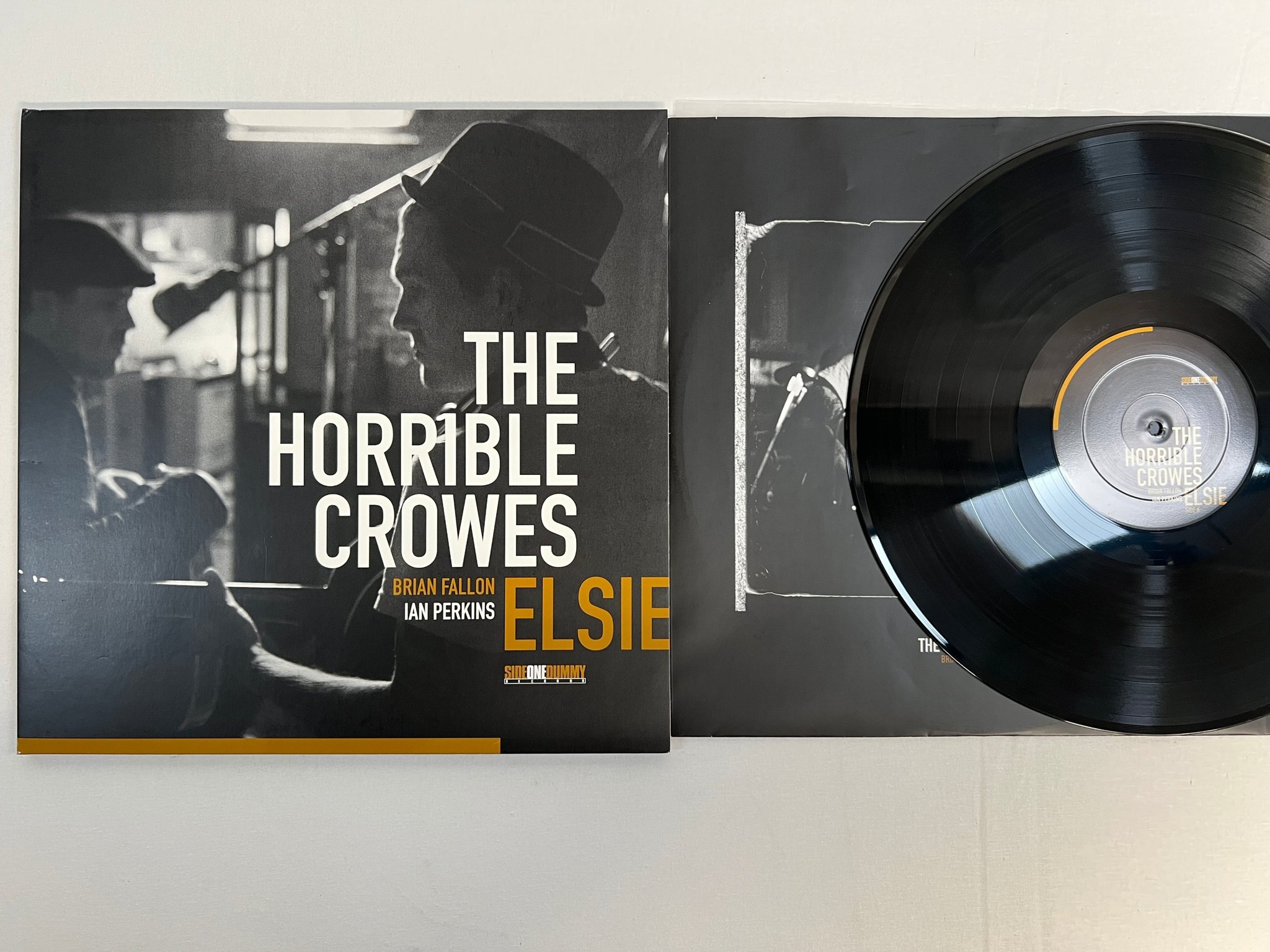 Omslagsbild för skivan THE HORRIBLE CROWS Elsie LP 2011 side one dummy sd1459-1