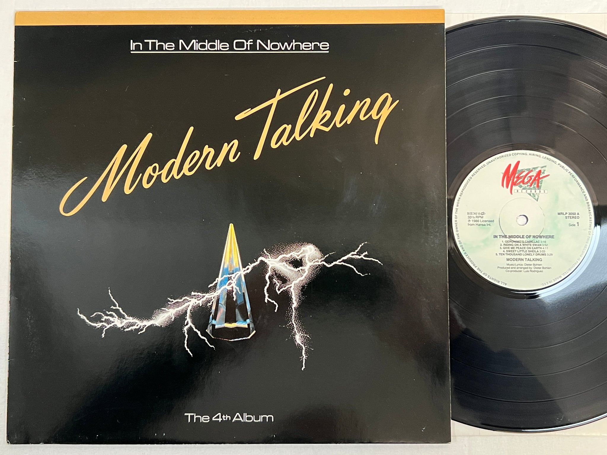 Omslagsbild för skivan MODERN TALKING in the meddle of nowhere LP -86 ncb MEGA MRLP 3050