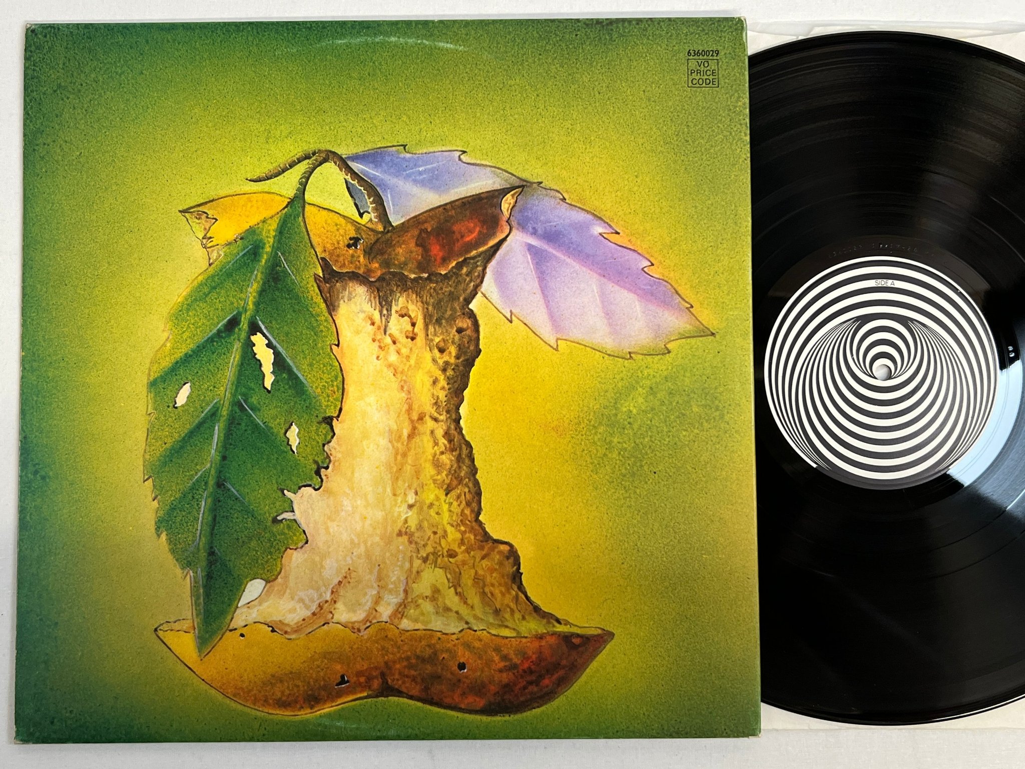 Omslagsbild för skivan CATAPILLA s/t  LP -71 UK VERTIGO 6360 029 swirl ** RARE **