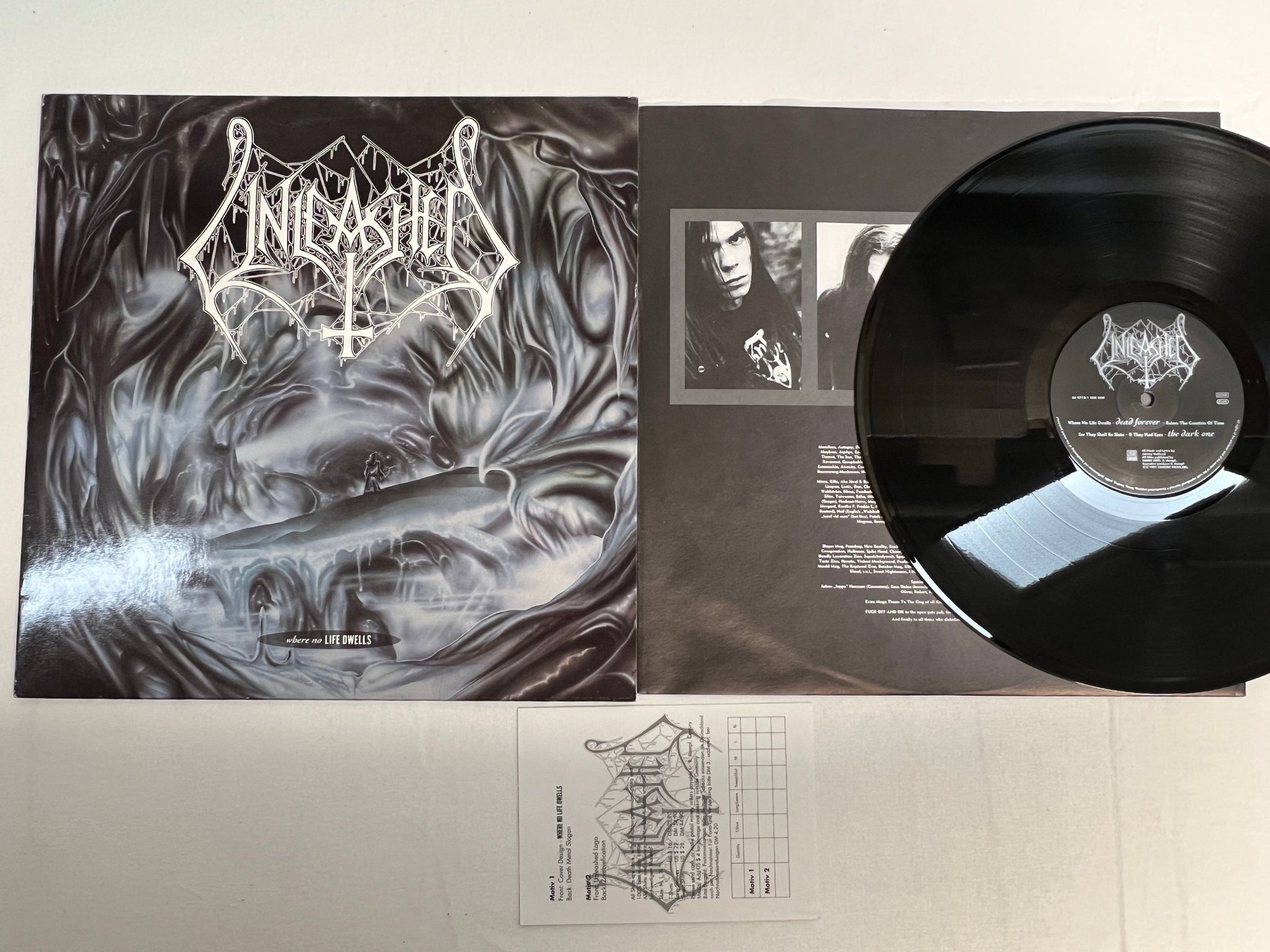 Omslagsbild för skivan UNLEASHED Where No Life Dwells LP -91 Ger CENTRY MEDIA 008 9718-1 