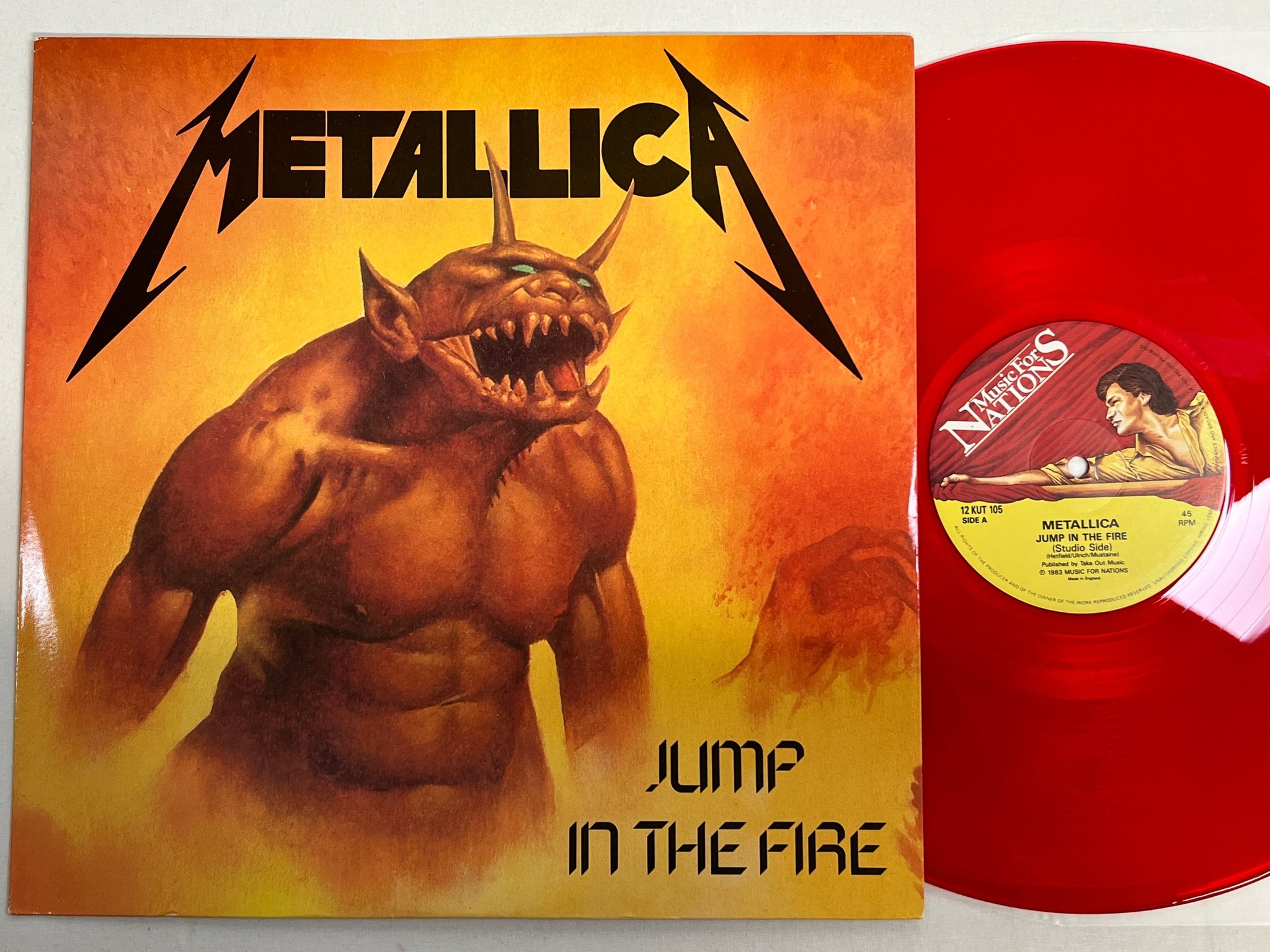 Omslagsbild för skivan METALLICA jump in the fire 12"single -83 UK MUSIC FORNATIONS CV 12 KUT 105 red v