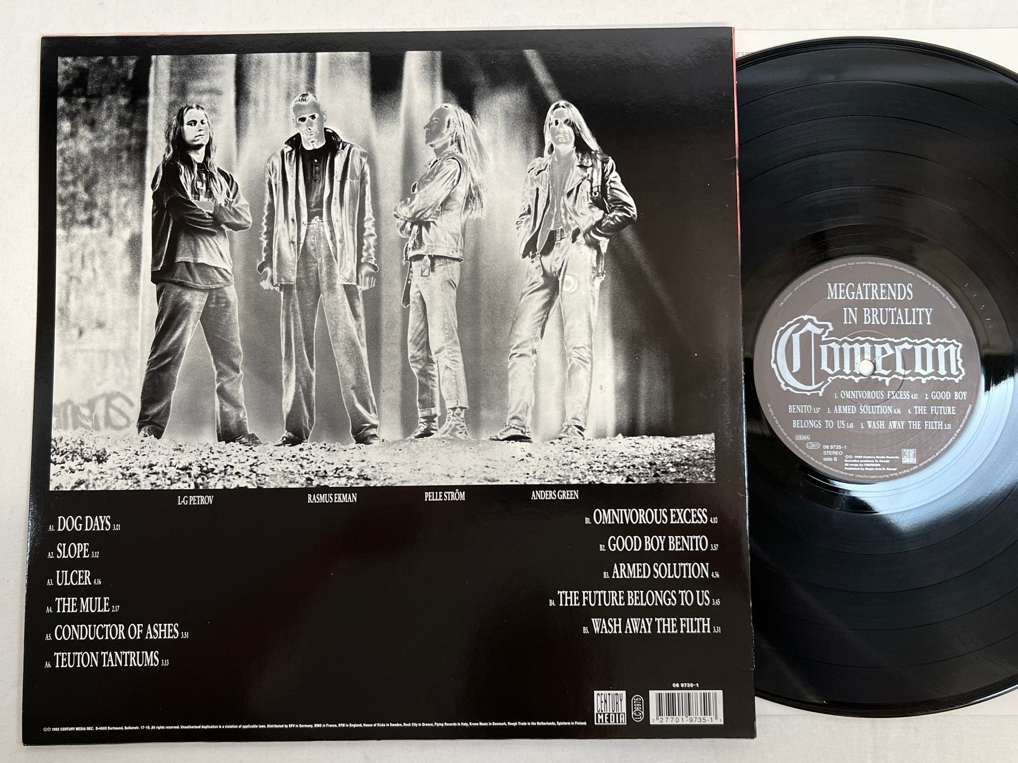 Omslagsbild för skivan COMECON megatrends in brutality LP -92 Ger CENTRY MEDIA 08 9735-1?