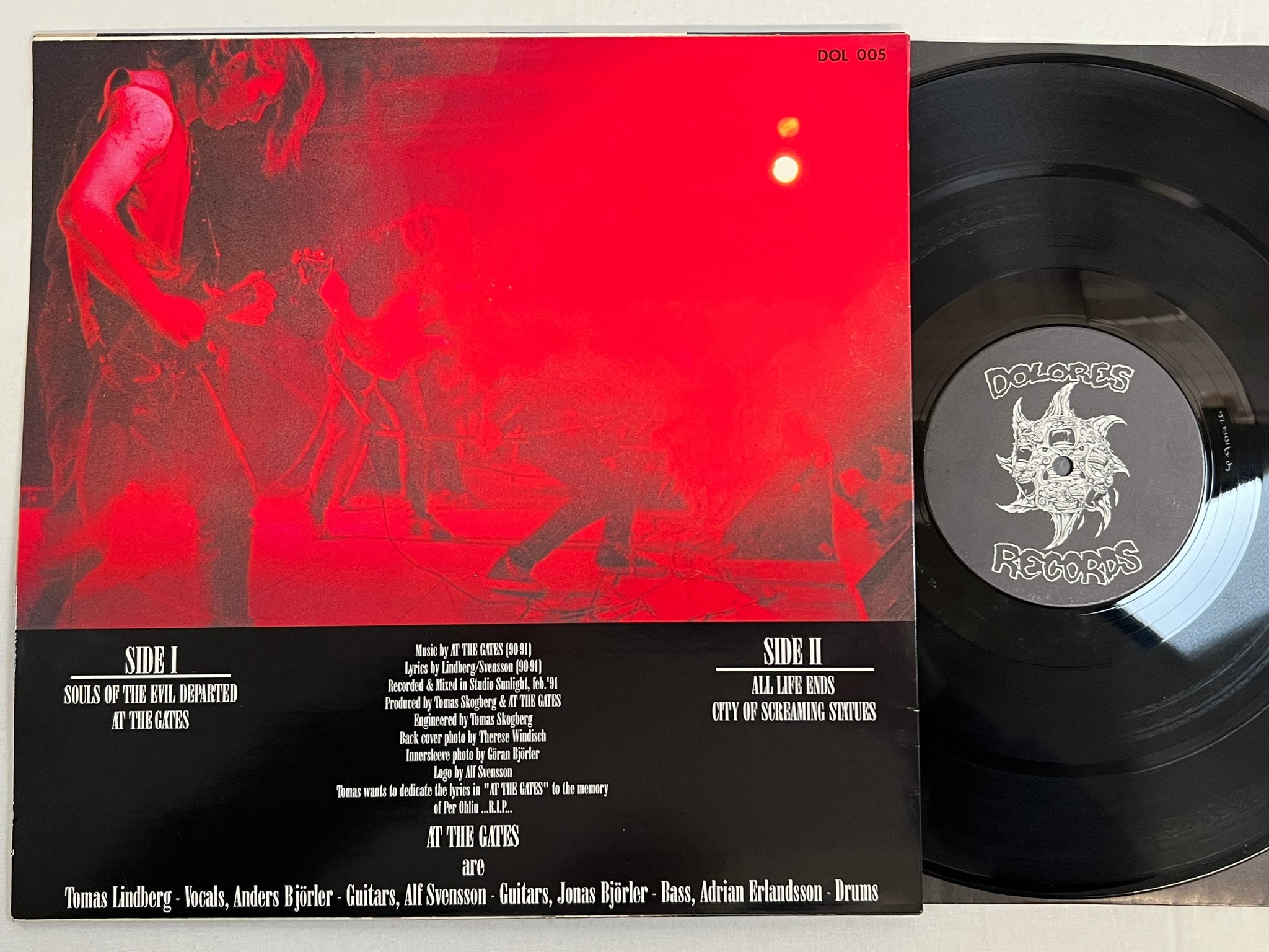 Omslagsbild för skivan AT THE GATES Gardens Of Grief 12"ep -91 Swe DOLORES DOL 005