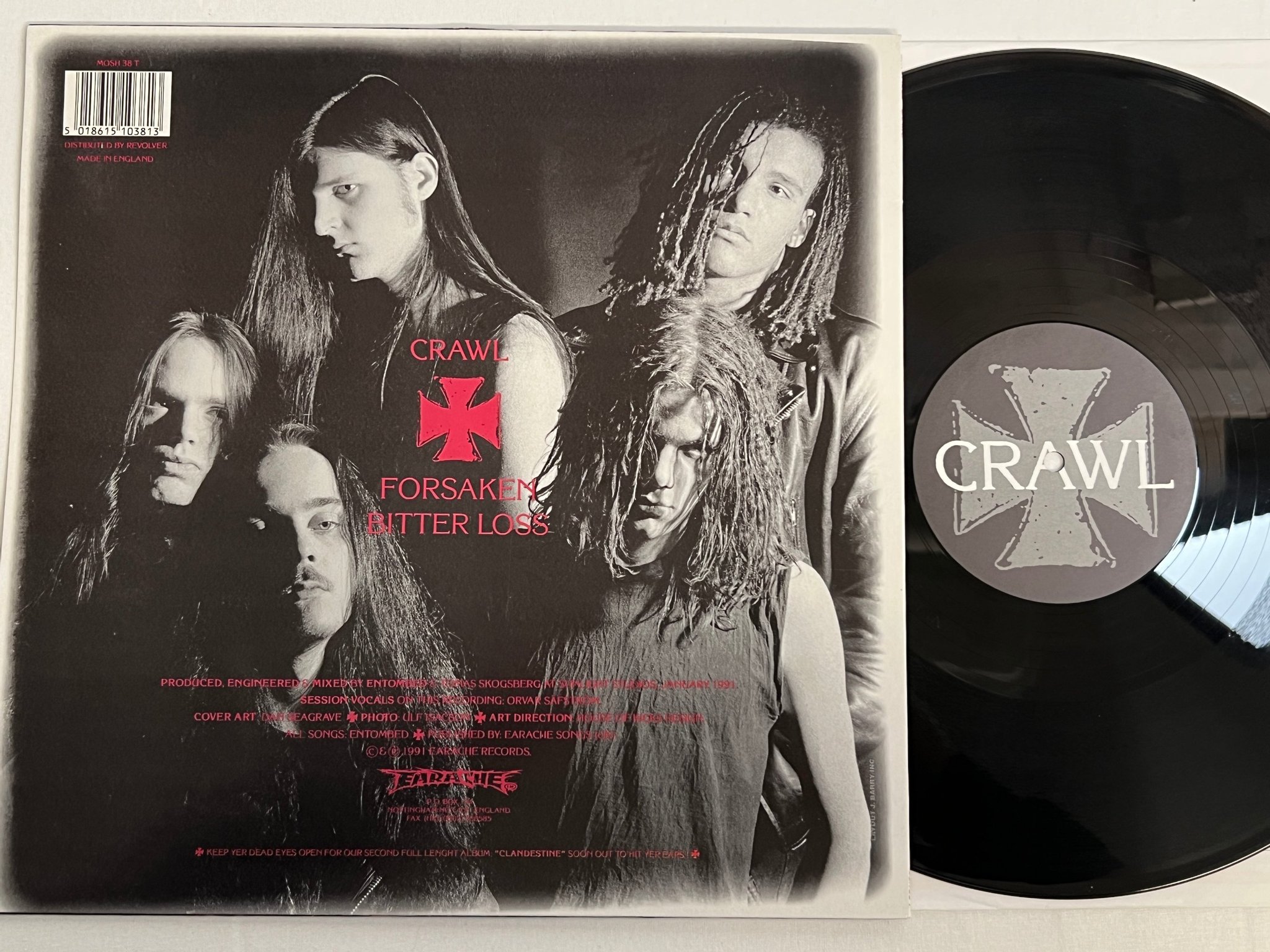 Omslagsbild för skivan ENTOMBED Crawl 12"ep -91 UK EARACHE MOSH 38 T