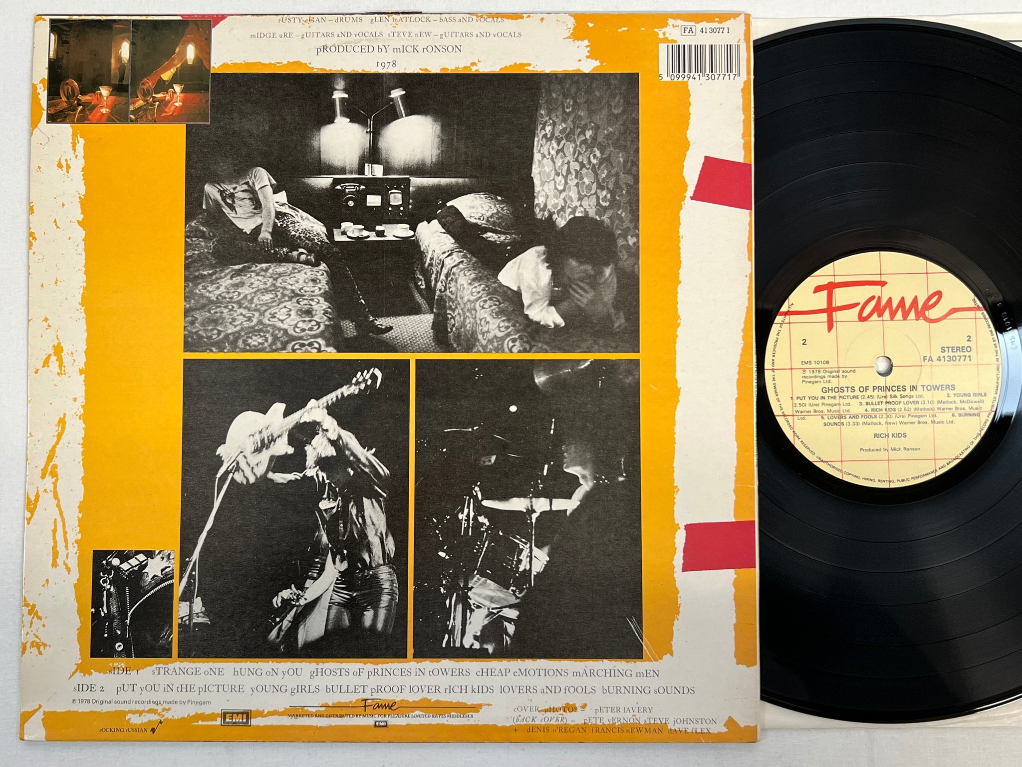 Omslagsbild för skivan RICH KIDS ghosts of princes in towers LP -78/84 UK FAME FA 4130771