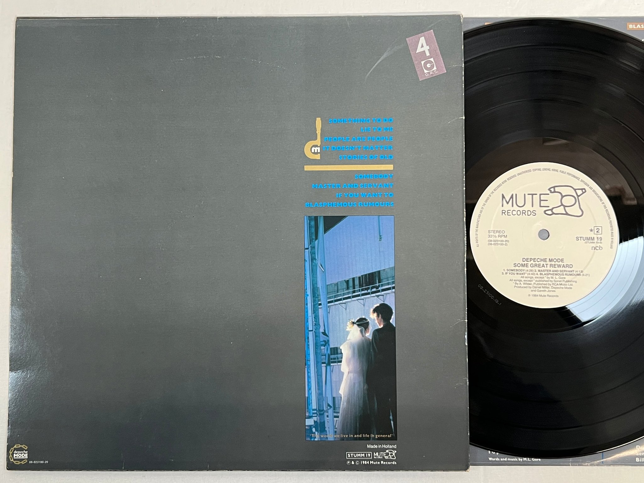 Omslagsbild för skivan DEPECHE MODE some great reward LP -84 ncb MUTE STUMM 19