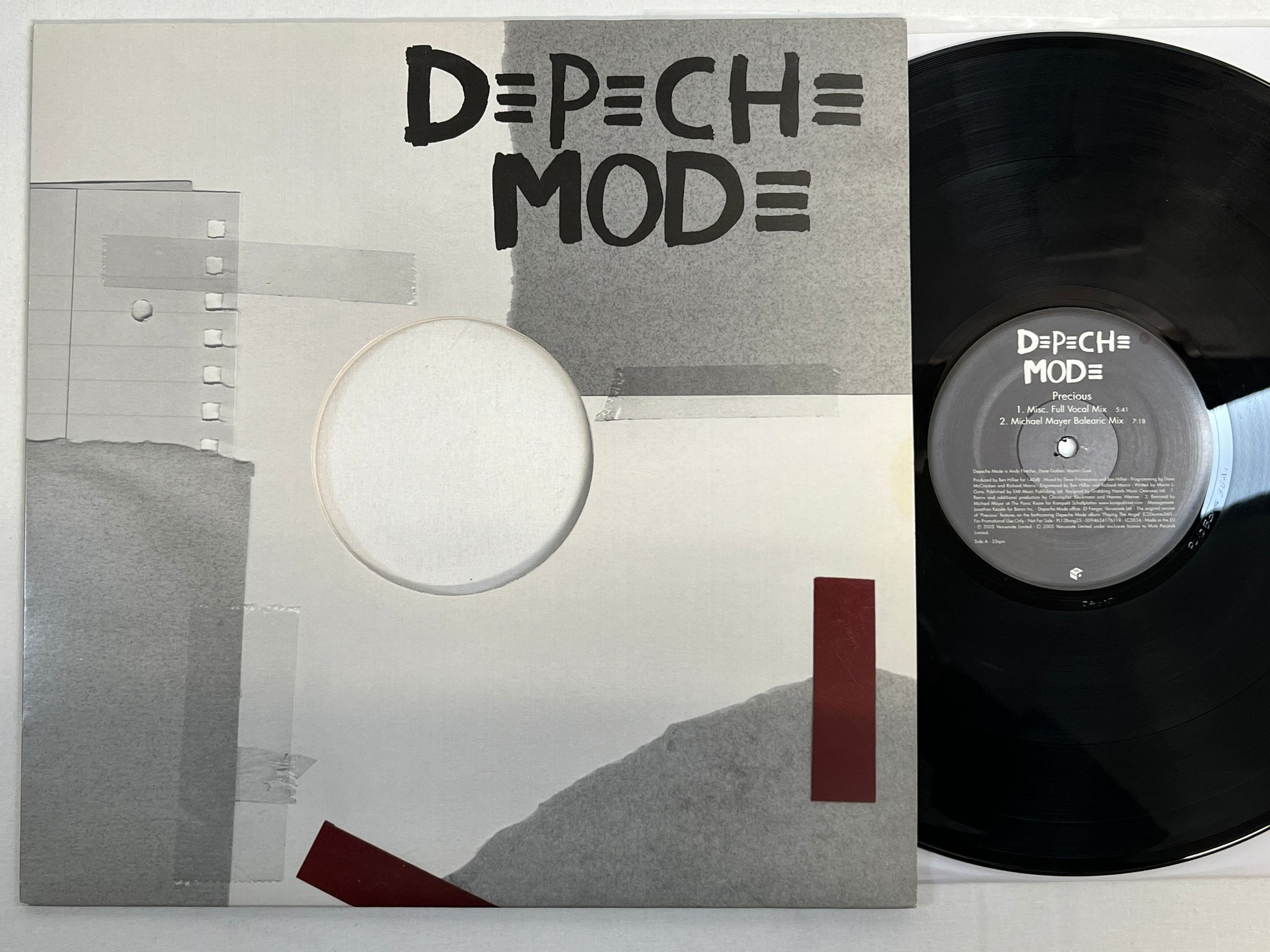 Omslagsbild för skivan DEPECHE MODE precious 12"single 2005 promo MUTE PL12Bong35