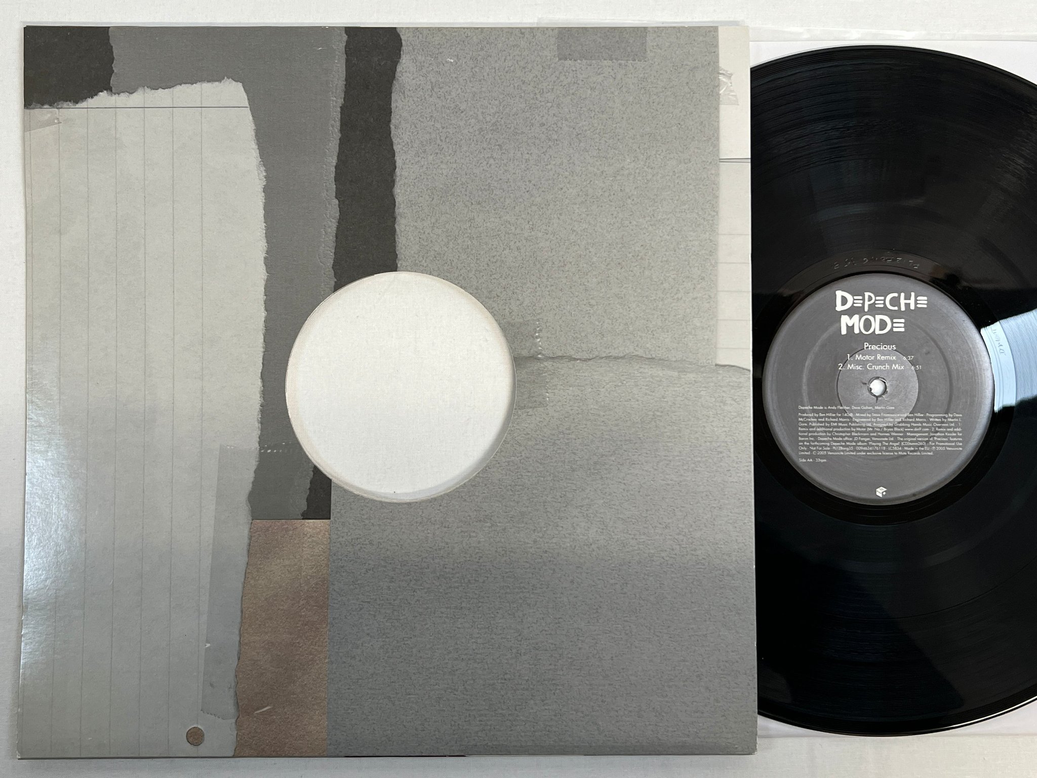 Omslagsbild för skivan DEPECHE MODE precious 12"single 2005 promo MUTE PL12Bong35