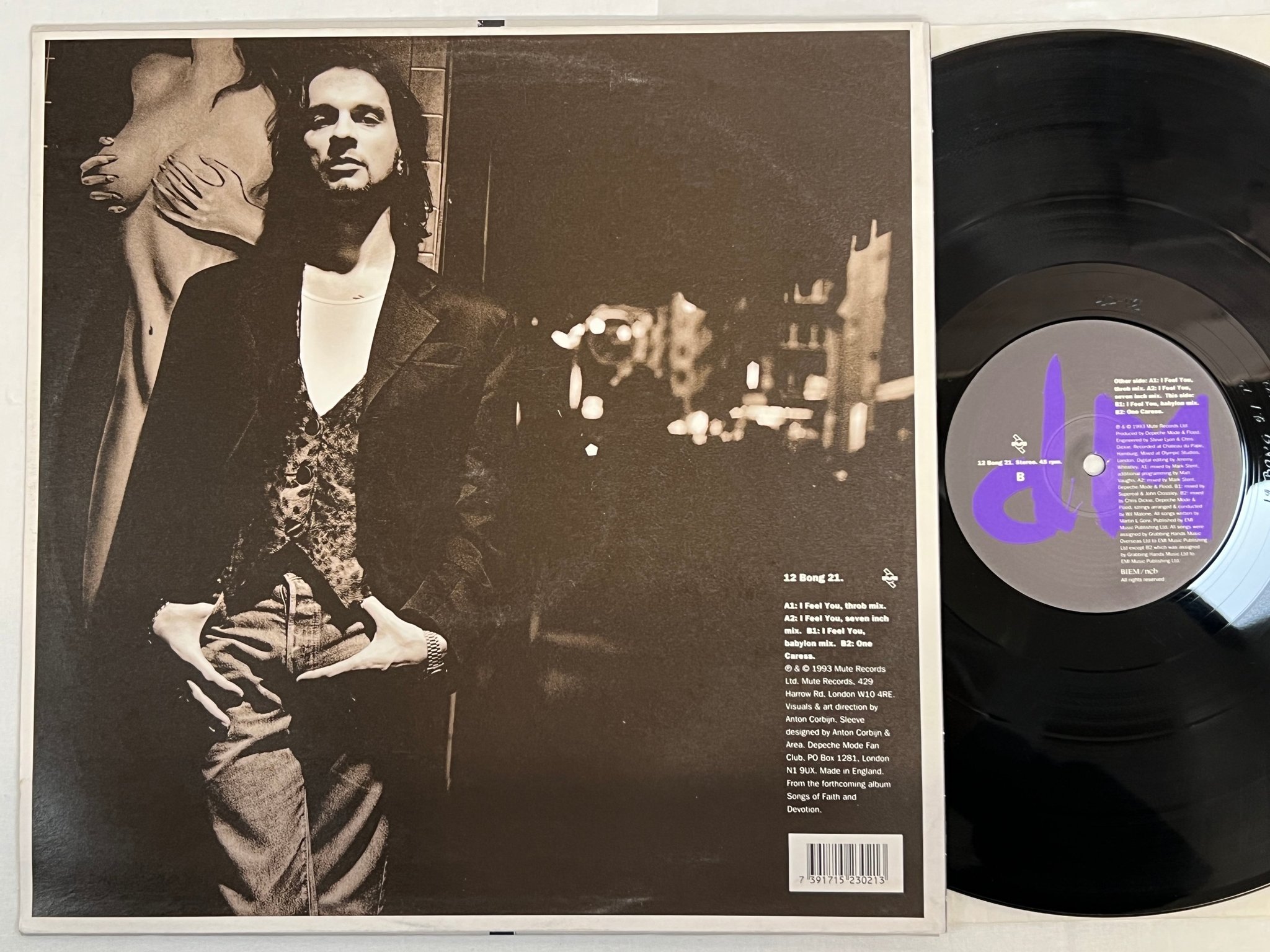 Omslagsbild för skivan DEPECHE MODE I feel you 12"single 1993 NCB 12 BONG 21