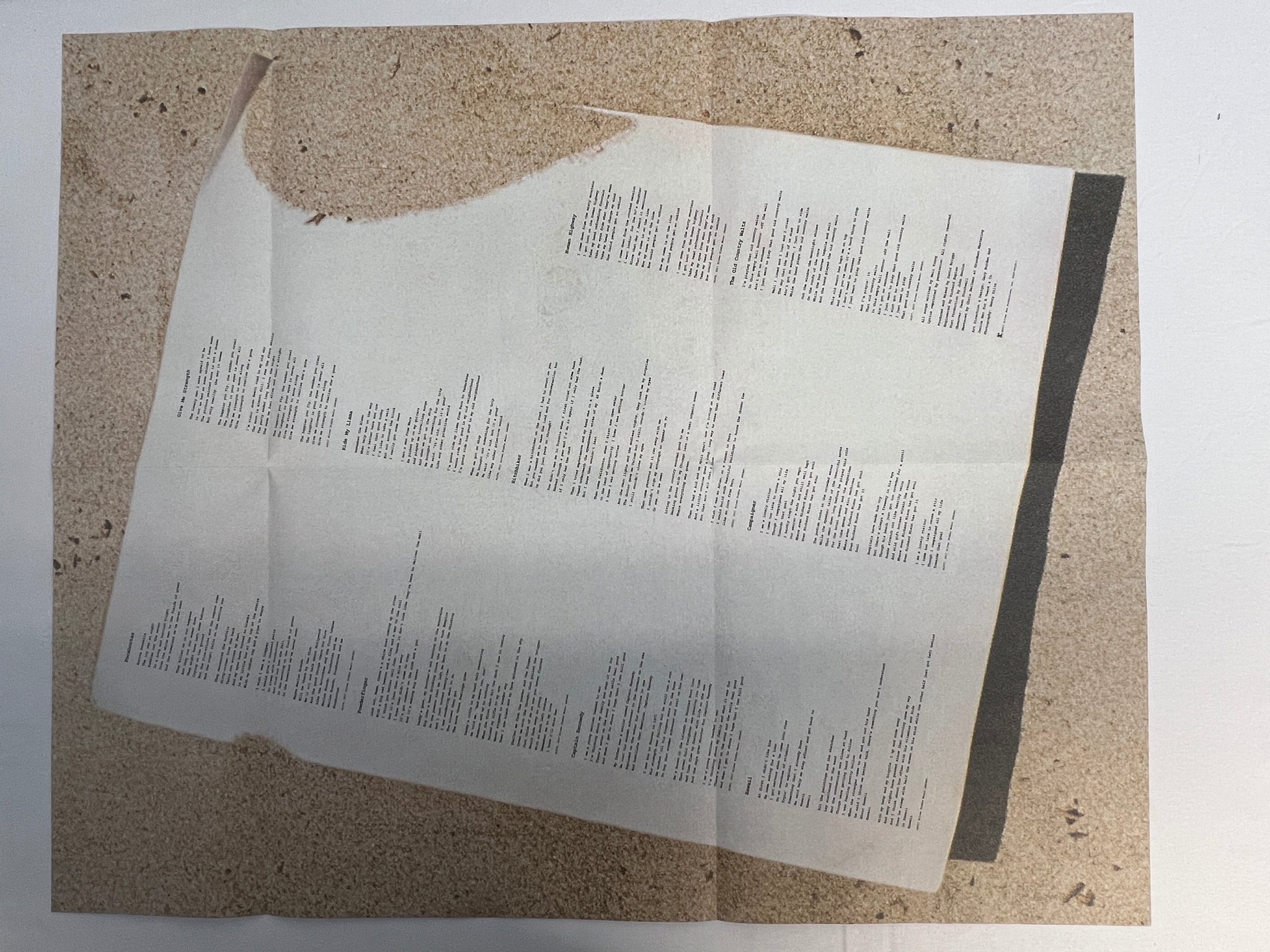 Omslagsbild för skivan NEIL YOUNG Hitchhiker LP 2017 Hol REPRISE 9362-49126-1