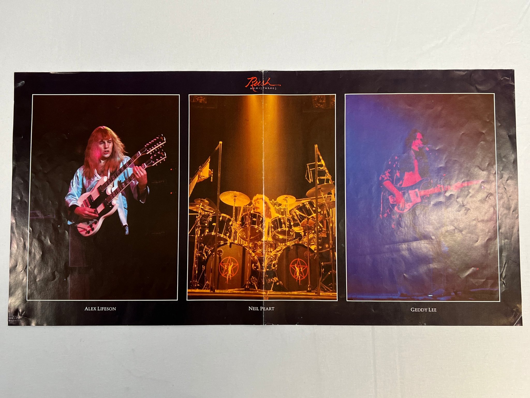 Omslagsbild för skivan RUSH hemispheres LP -78 US MERCURY SRM-1-3743