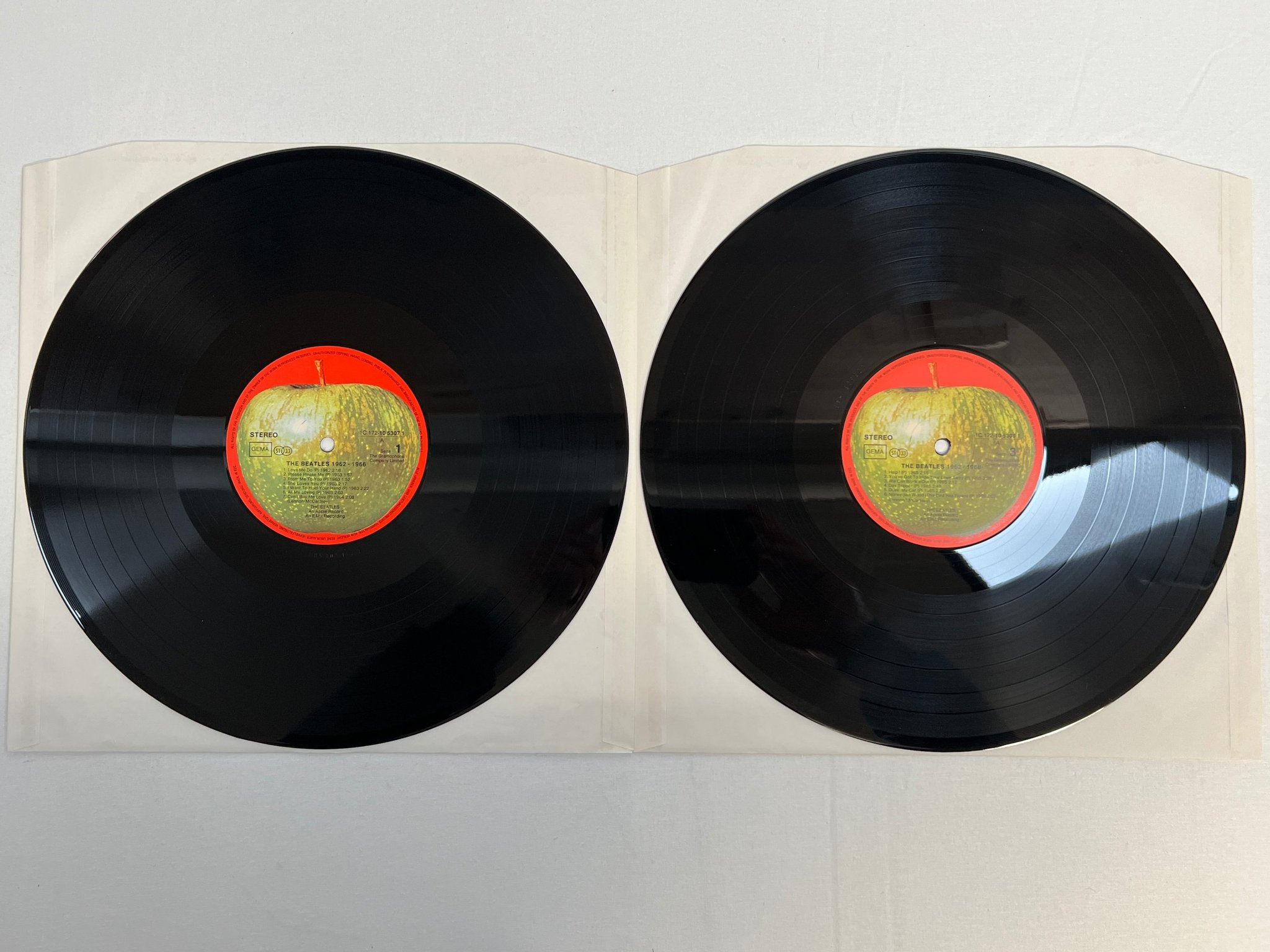 Omslagsbild för skivan THE BEATLES 1962-1966 2xLP re Ger APPLE 1C 172-1053081
