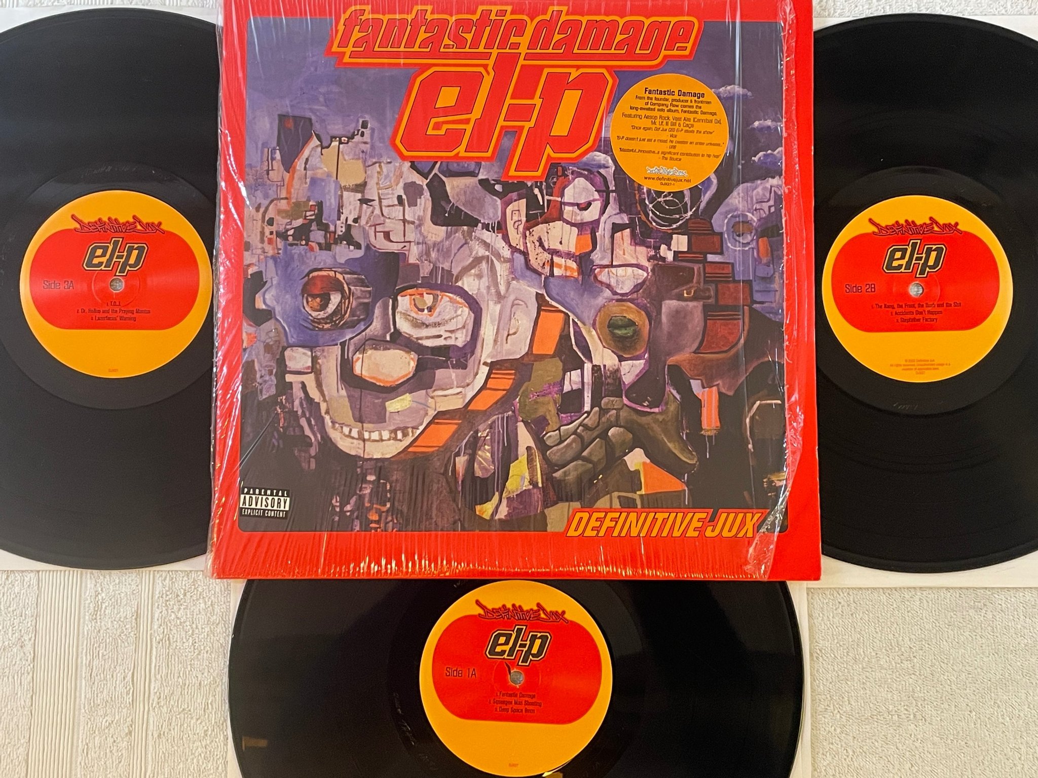 Omslagsbild för skivan RIKARD "SKIZZ" BIZZI  IV: Legenden Om Urban LP -15 SAAB 900 MUSIC GROUP S9MG002