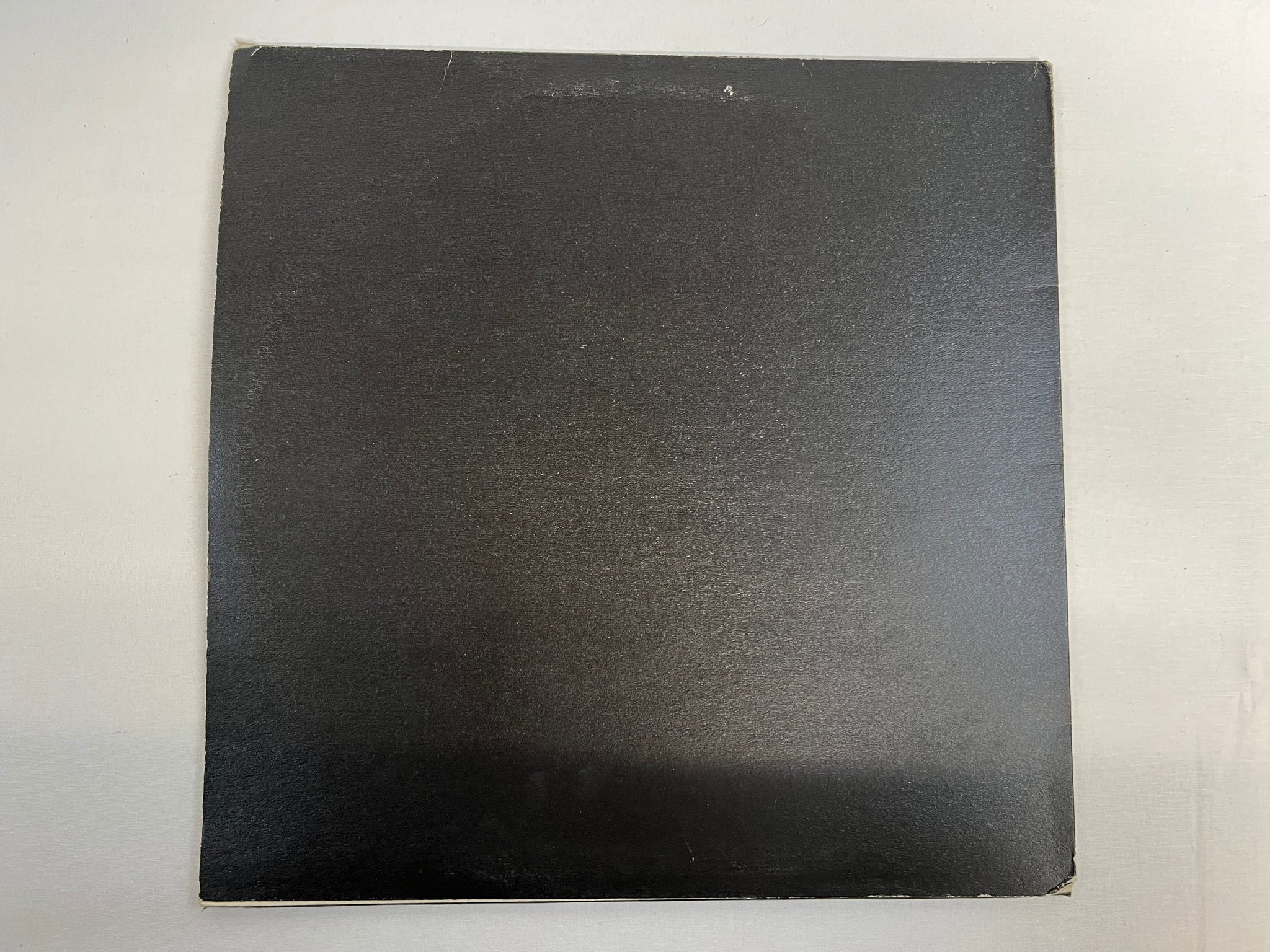 Omslagsbild för skivan DAFT PUNK Around The World 2x12" -98 VIRGIN 7243 8 95011 62