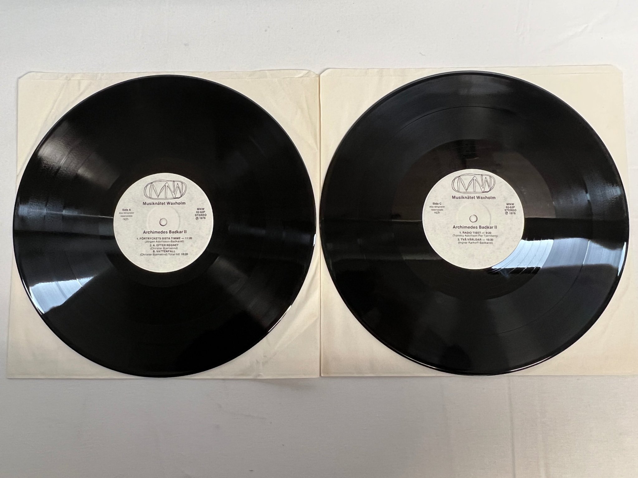 Omslagsbild för skivan ARCHIMEDES BADKAR Archimedes Badkar II 2xLP -76 Swe MNW 62/63P