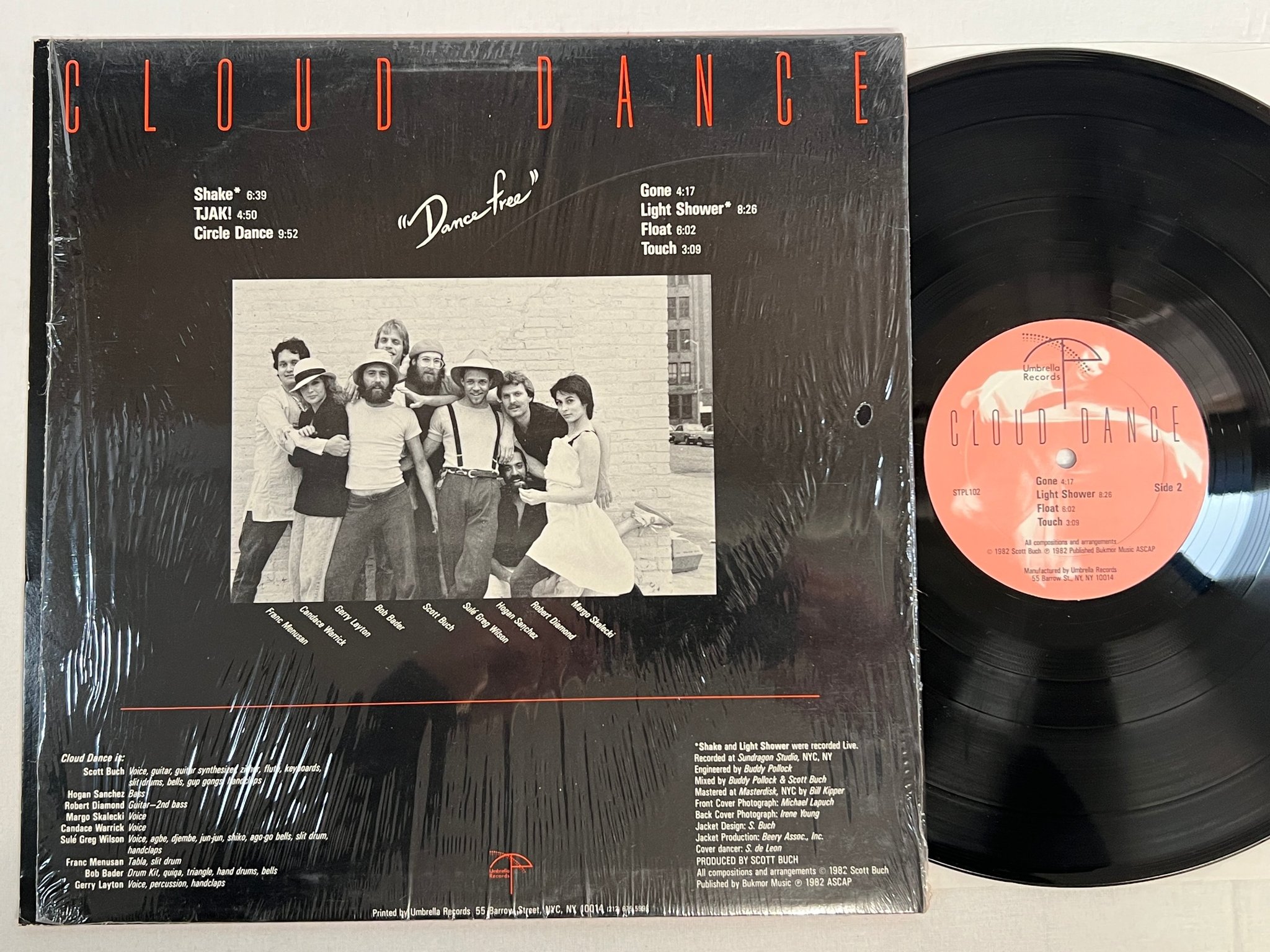 Omslagsbild för skivan CLOUD DANCE dance free LP -82 US UMBRELLA STPL 102 mega rare jazz funk !!!