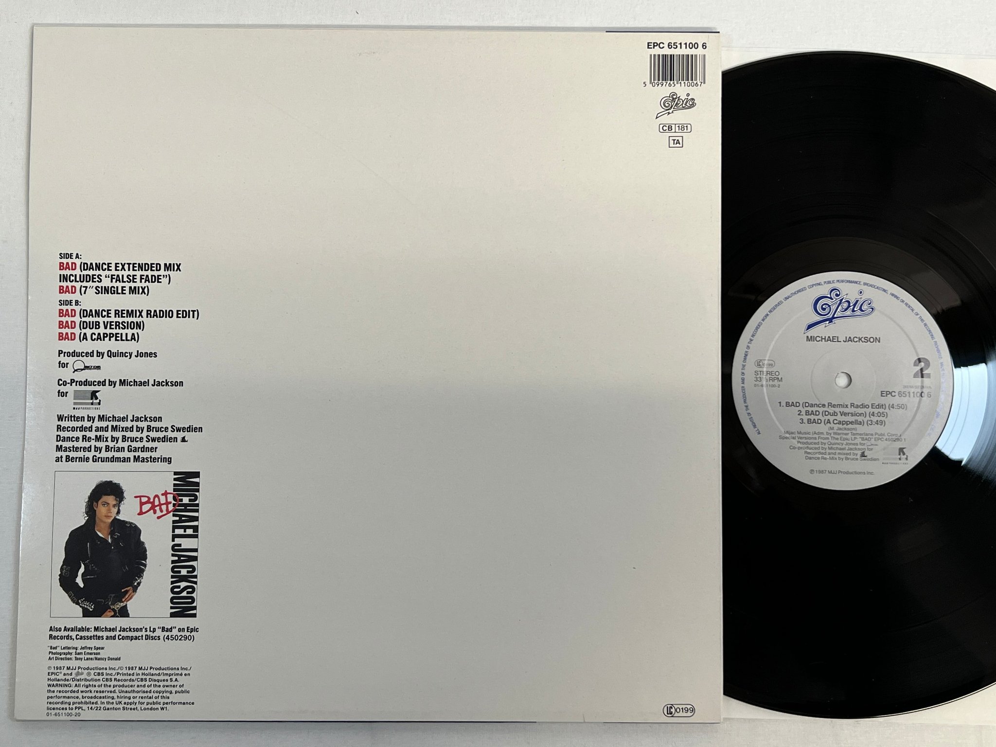 Omslagsbild för skivan MICHAEL JACKSON bad 12"single -87 Hol EPIC EPC 6511006