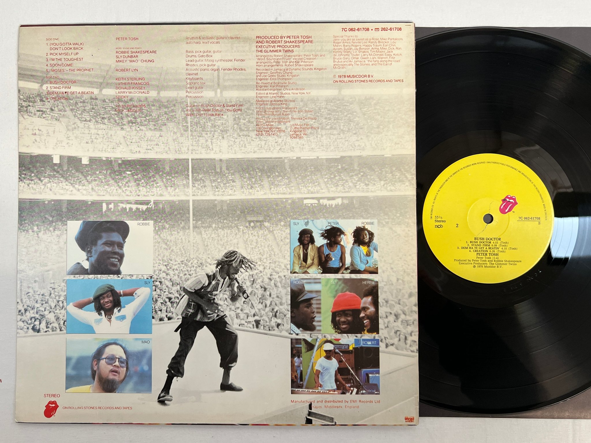 Omslagsbild för skivan PETER TOSH bush doctor LP ncb ROLLING STONES 7C 062-61708