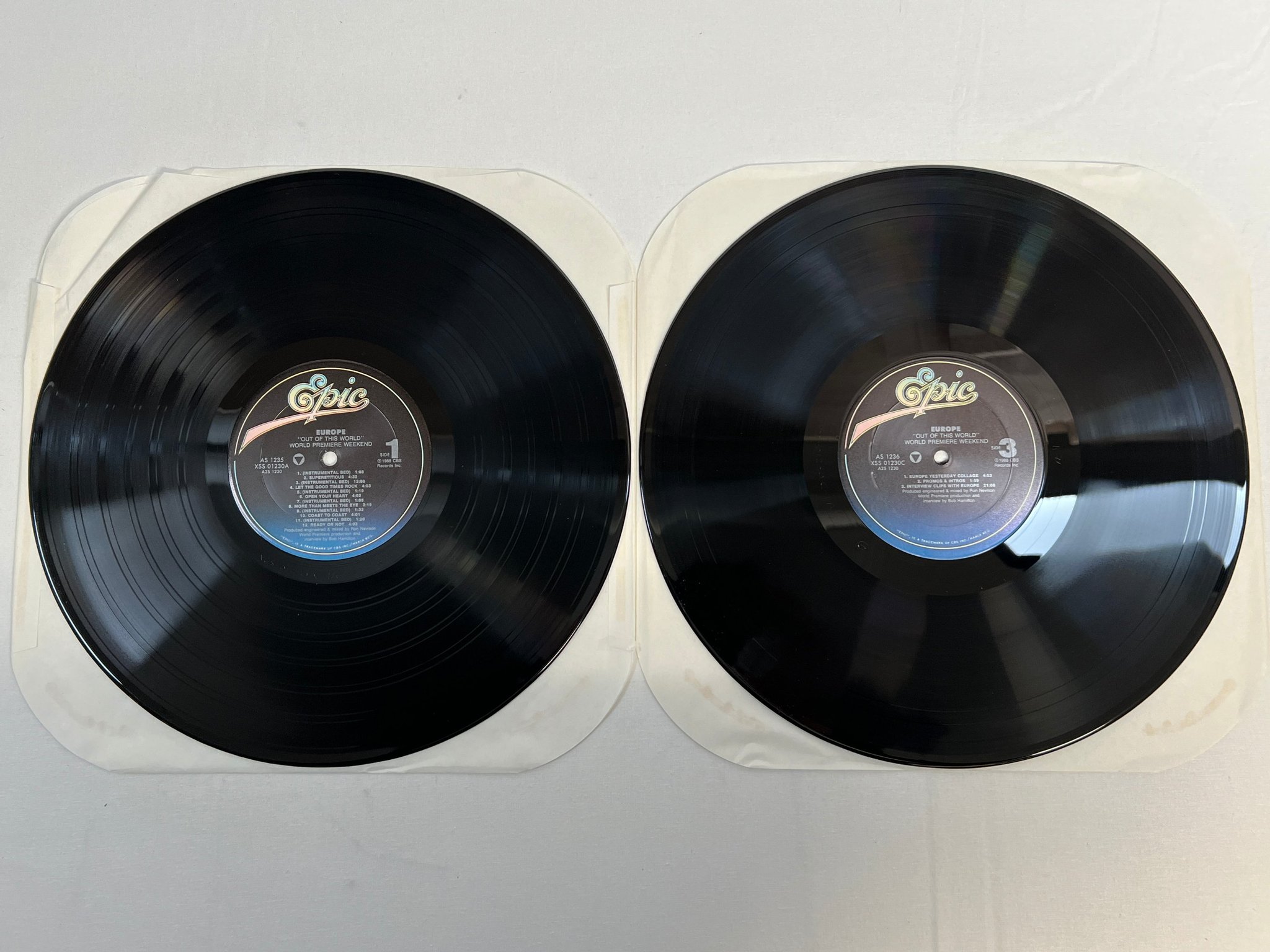 Omslagsbild för skivan EUROPE out of this world 2xLP  -88 US EPIC AS 1235 promo issue