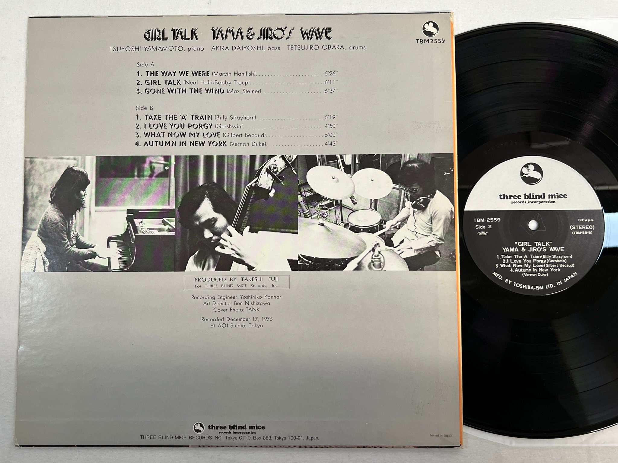 Omslagsbild för skivan YAMA & JIRO'S WAVE girl talk LP -77 Japan THREE BLIND MICE TBM-2559