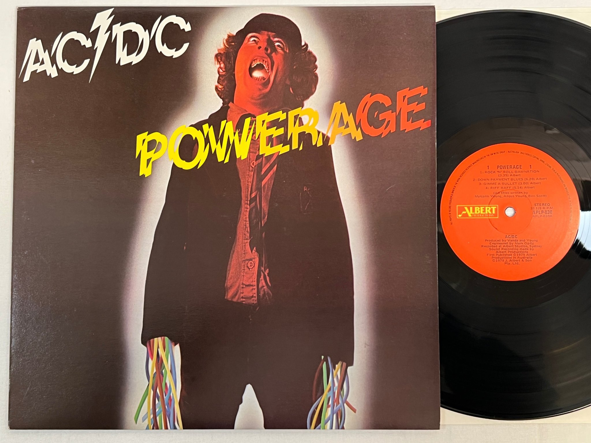 Omslagsbild för skivan AC/DC powerage LP Australia ALBERT APLP 030  ** NM **