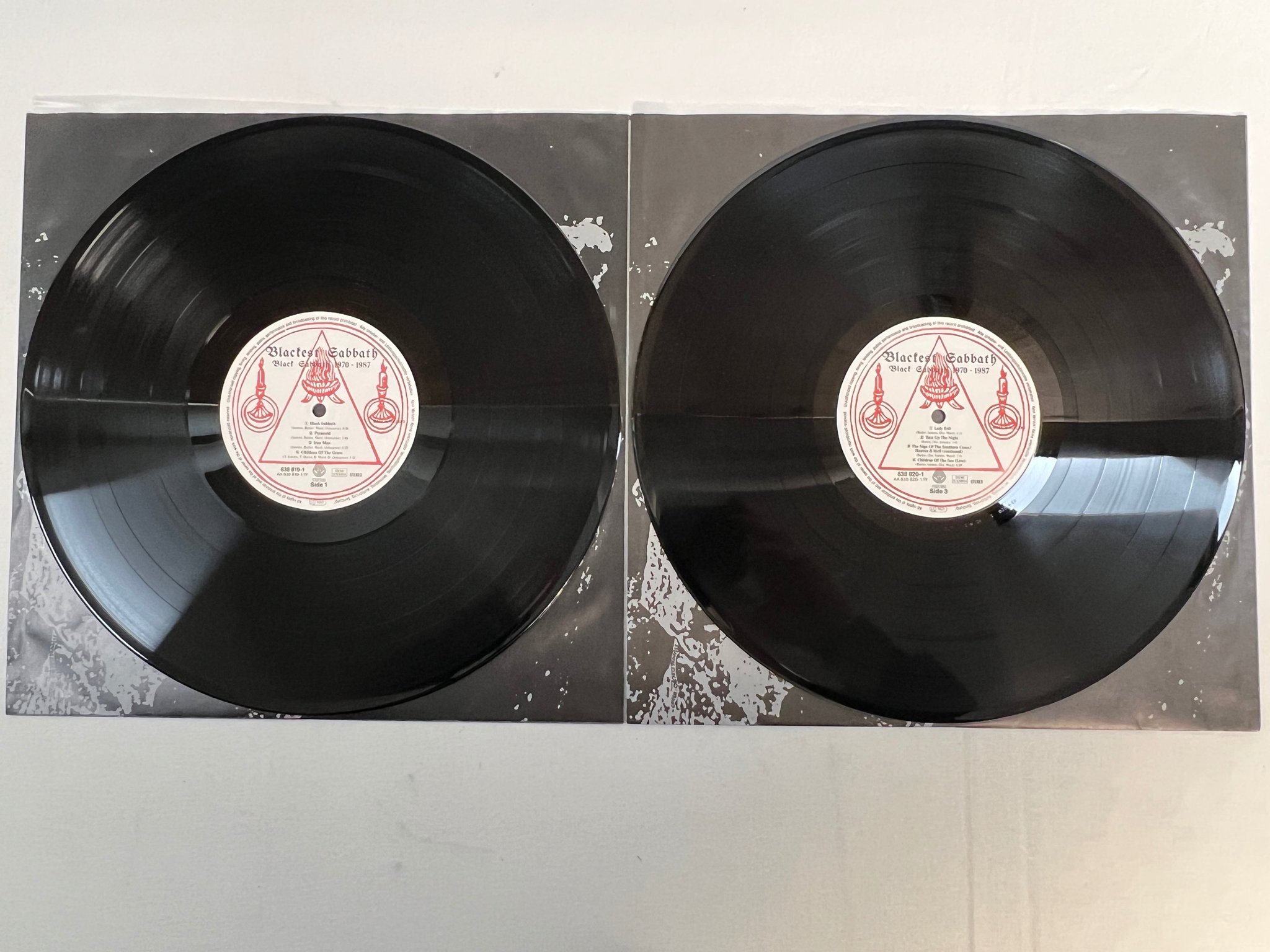 Omslagsbild för skivan BLACK SABBATH Blackest Sabbath: 1970-1987  2xLP -89 Hol VERTIGO 838 818-1