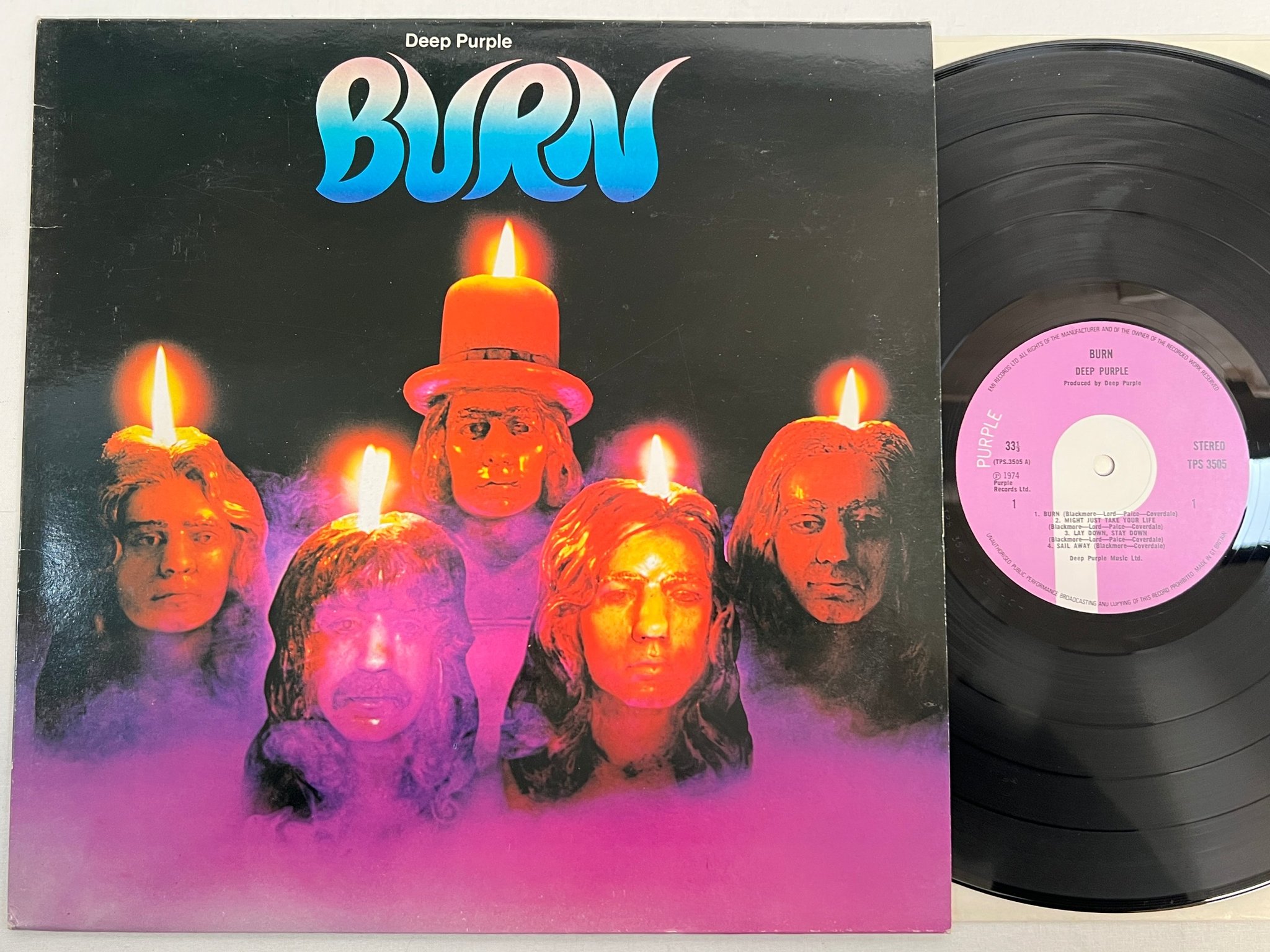 Omslagsbild för skivan DEEP PURPLE burn LP -74 UK PURPLE TPS 3505  