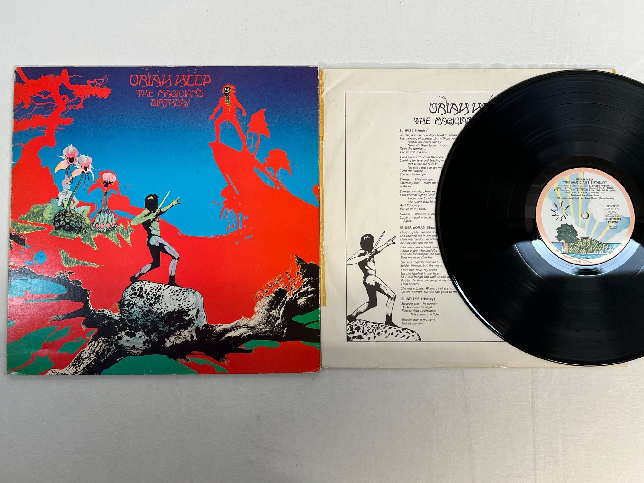 Omslagsbild för skivan URIAH HEEP the magicians birthday LP -72 ncb ISLAND ILPS 9213