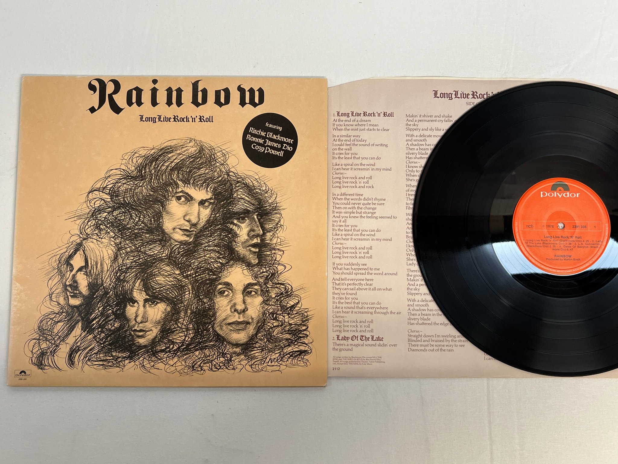 Omslagsbild för skivan RAINBOW long live rock n roll LP -78 ncb POLYDOR 2391335