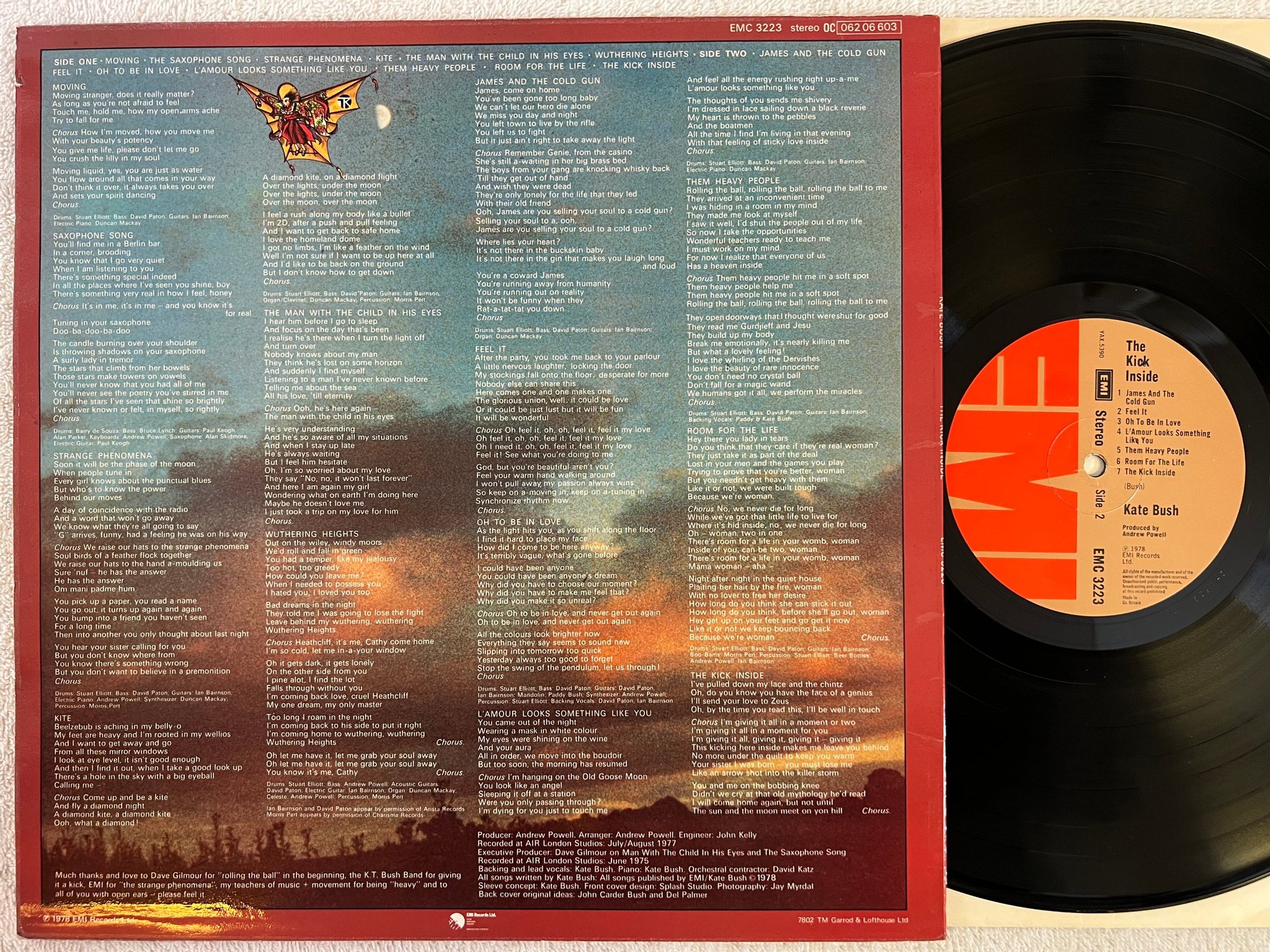 Omslagsbild för skivan KATE BUSH the kick inside LP -78 UK EMI EMC 323 