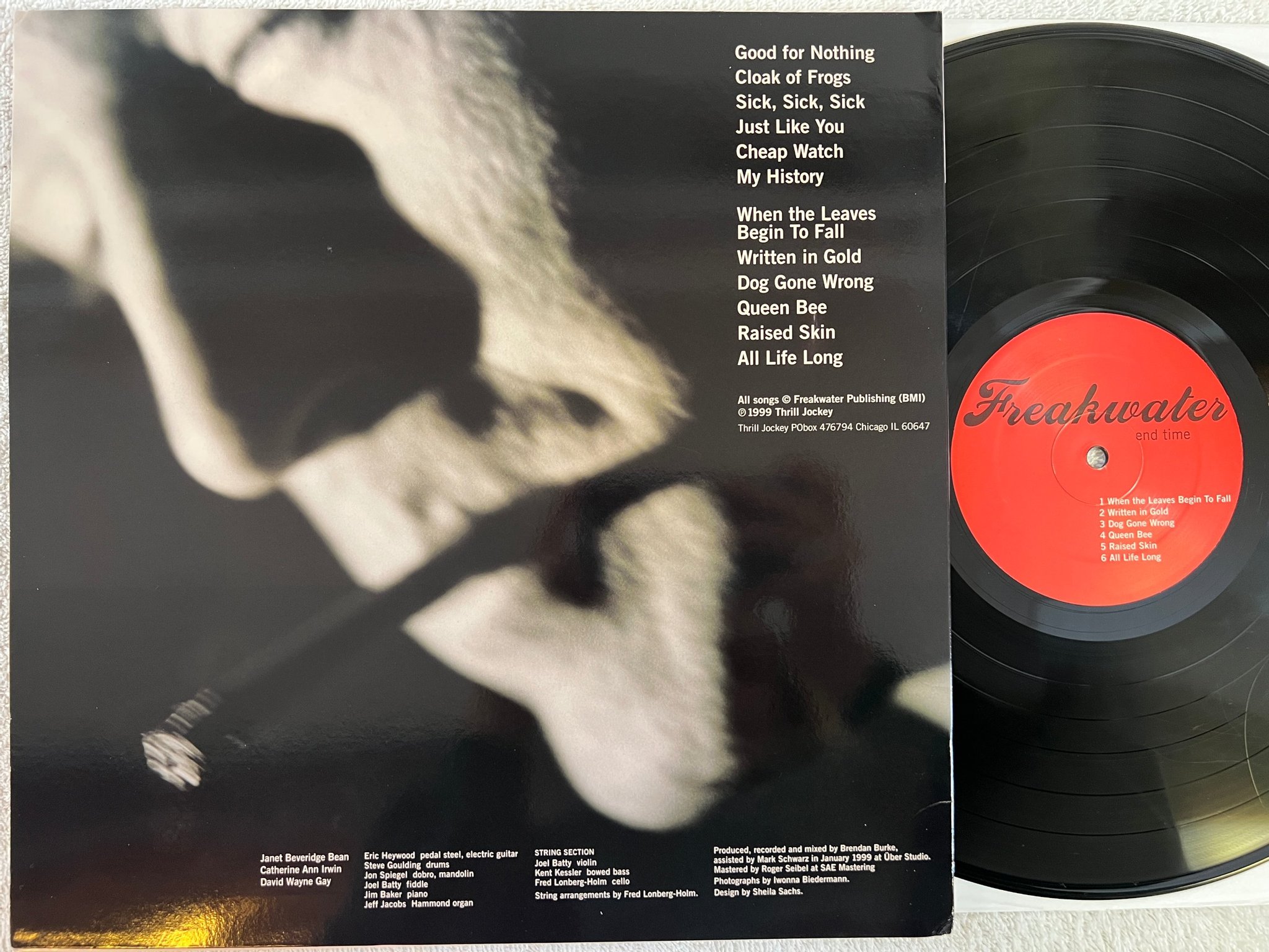 Omslagsbild för skivan FREAKWATER End Time LP -99 US THRILL JOCKEY Thrill066