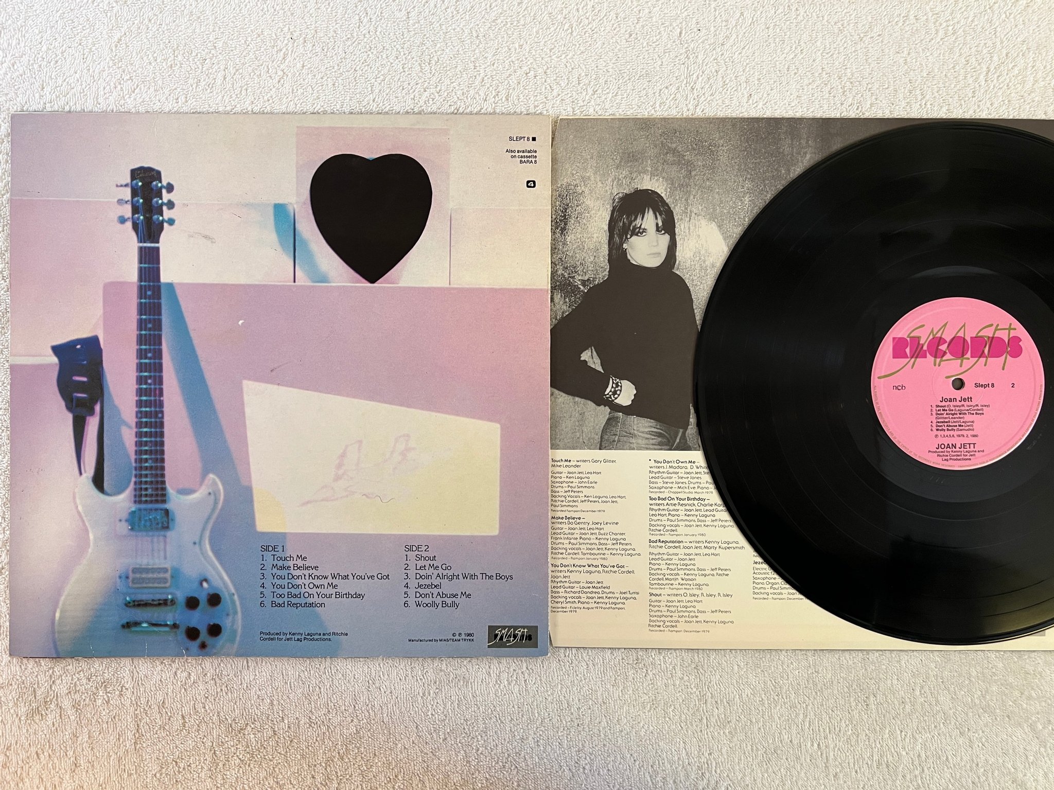 Omslagsbild för skivan JOAN JETT s/t LP -80 ncb SMASH SLEPT 8 