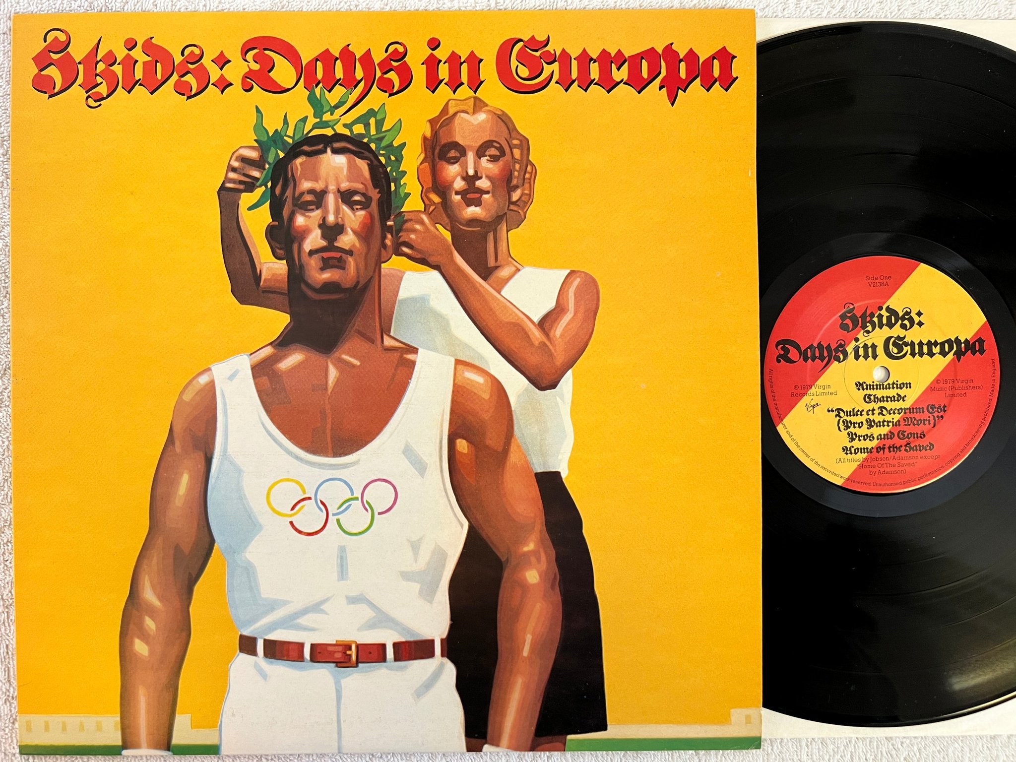 Omslagsbild för skivan SKIDS days in Europe LP -79 UK VIRGIN V2138