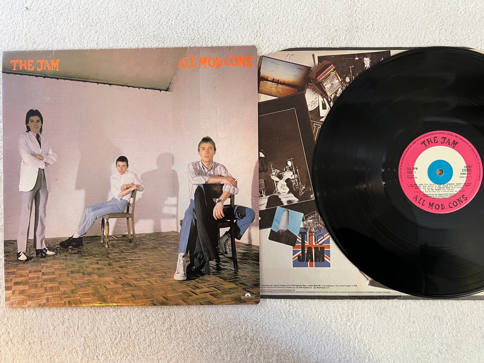Omslagsbild för skivan THE JAM all mod cons LP -78 ncb POLYDOR 2383517