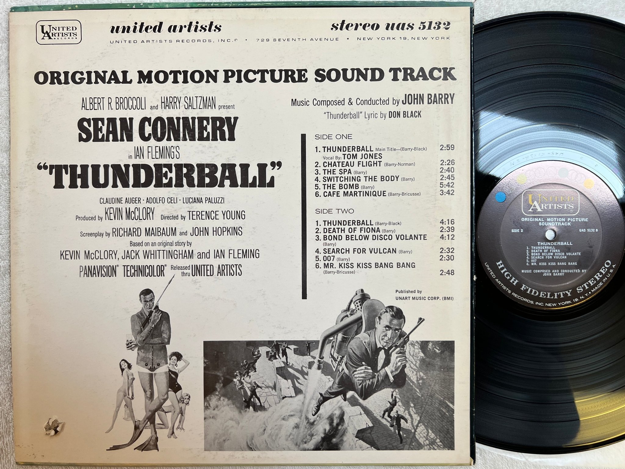 Omslagsbild för skivan JOHN BARRY thunderball LP -65 US UNITED ARTISTS UAS 5132 