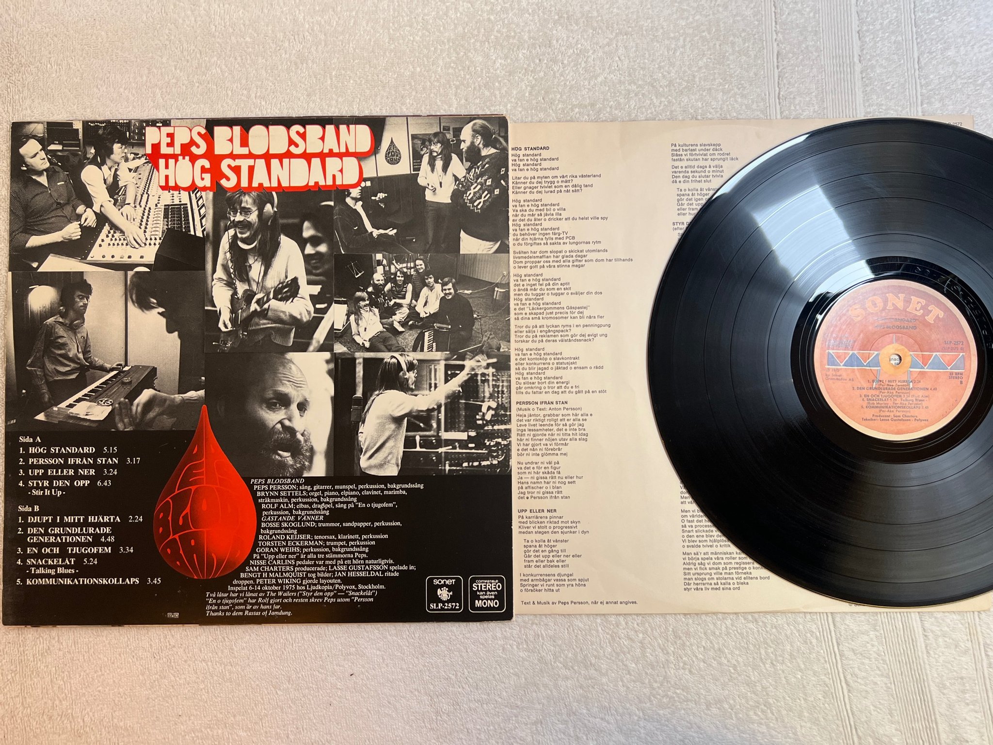 Omslagsbild för skivan PEPS BLODSBAND hög standard LP -75 Swe SONET SLP-2572