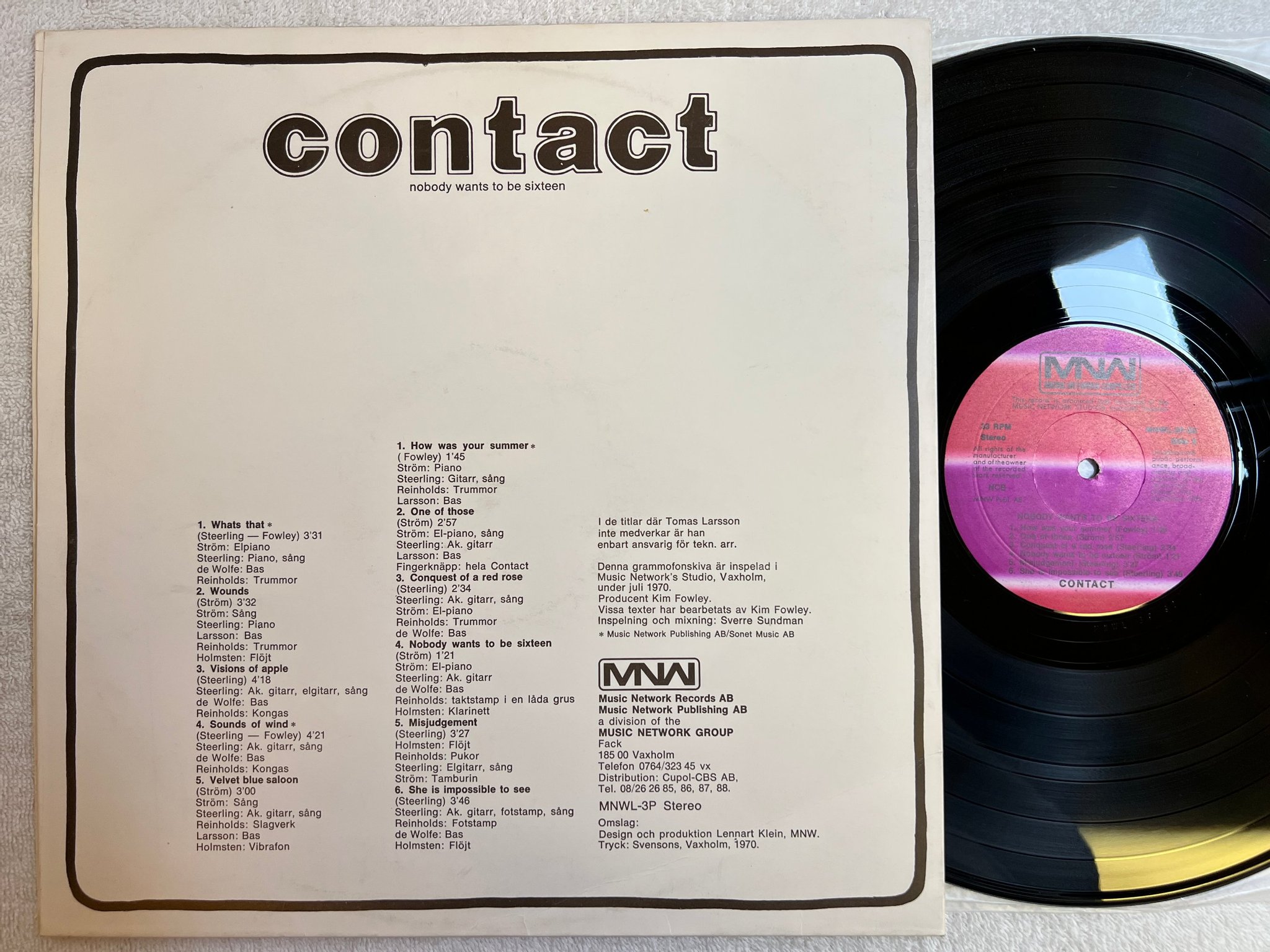 Omslagsbild för skivan CONTACT nobody wants to be sixteen LP -70 Swe MNWL-3P-S2 prog rock
