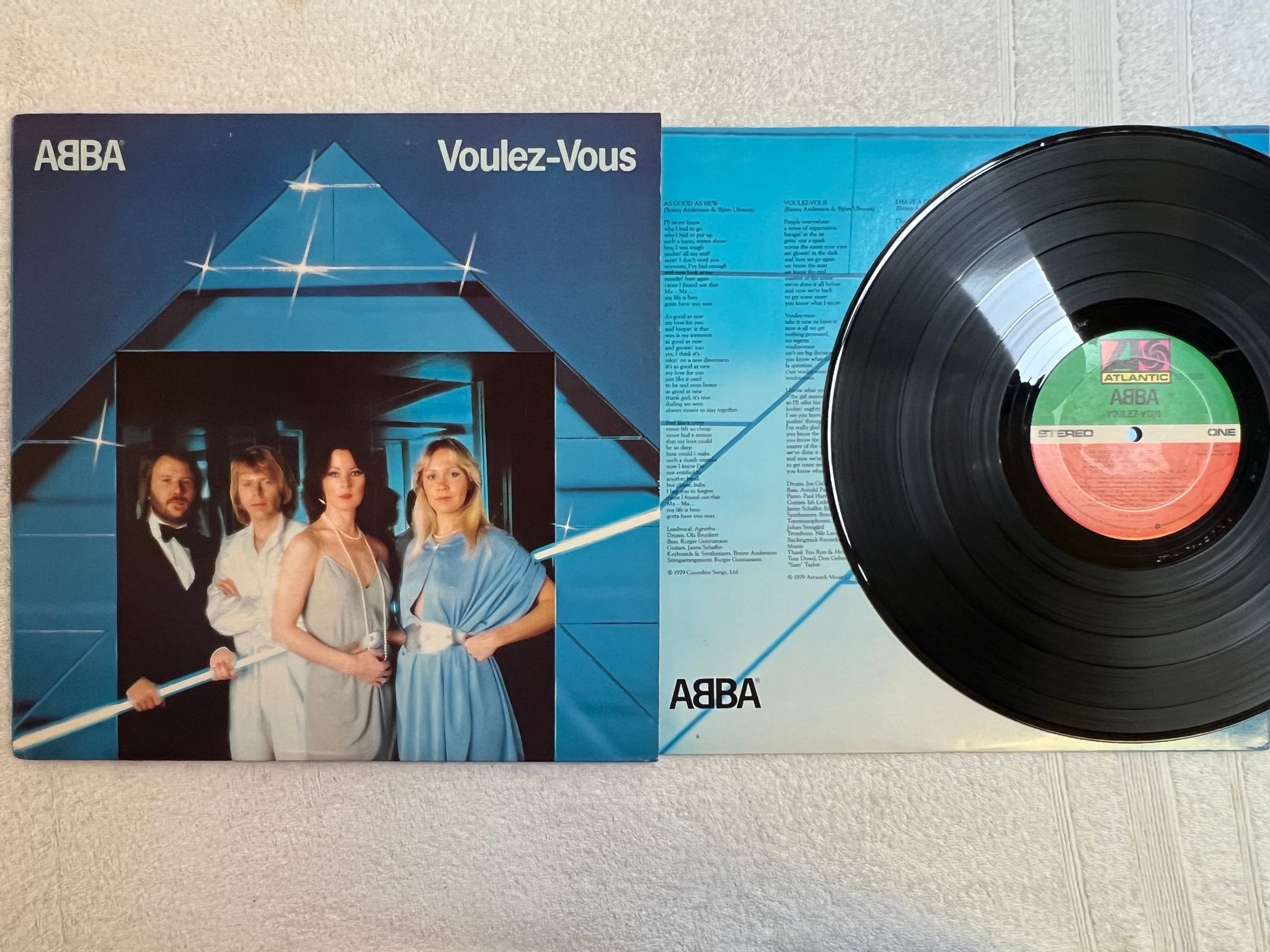 Omslagsbild för skivan ABBA voulez-vous LP -79 US ATLANTIC SD 16000