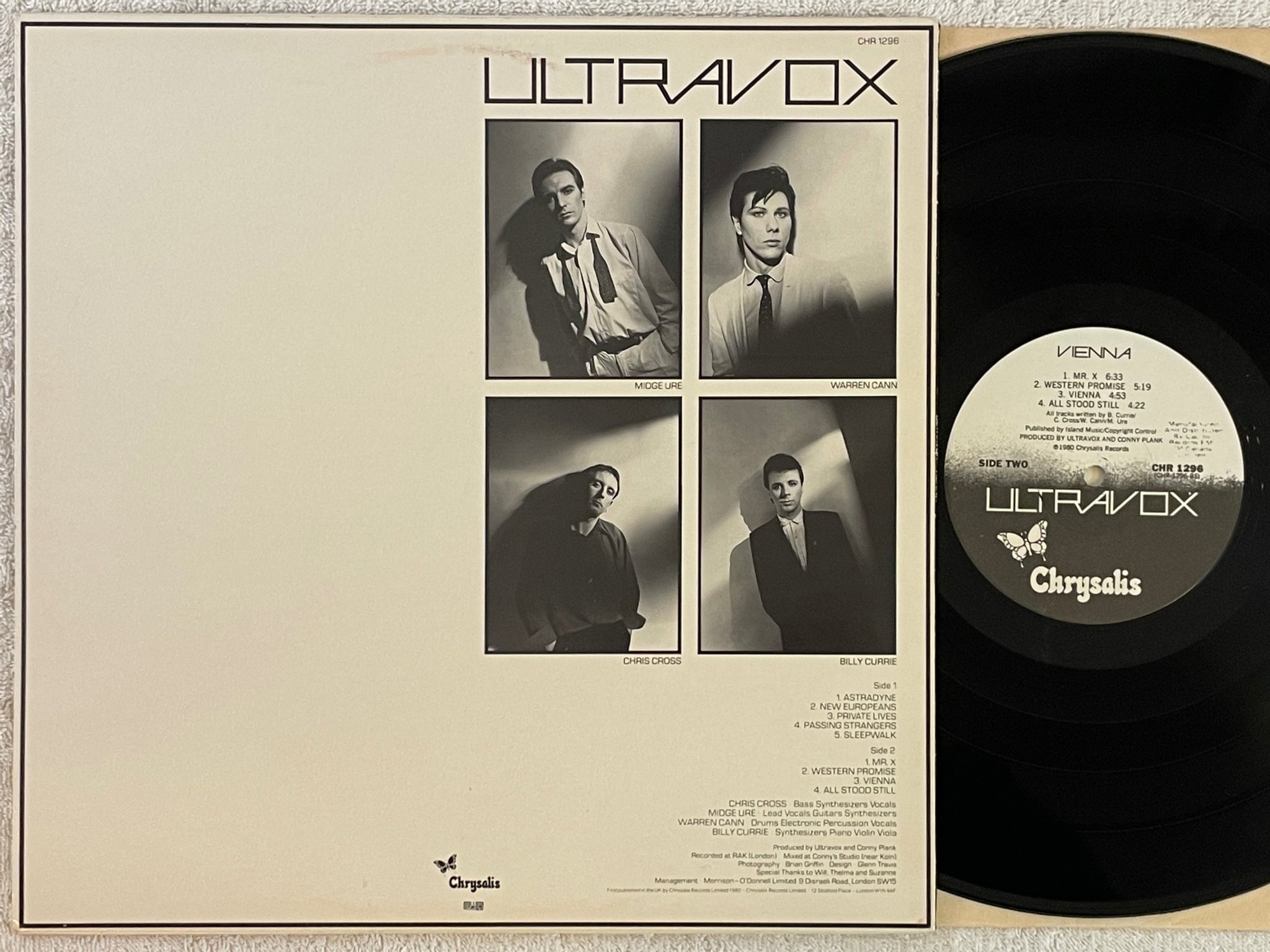 Omslagsbild för skivan ULTRAVOX vienna LP -80 Can CHRYSALIS CHR 501296