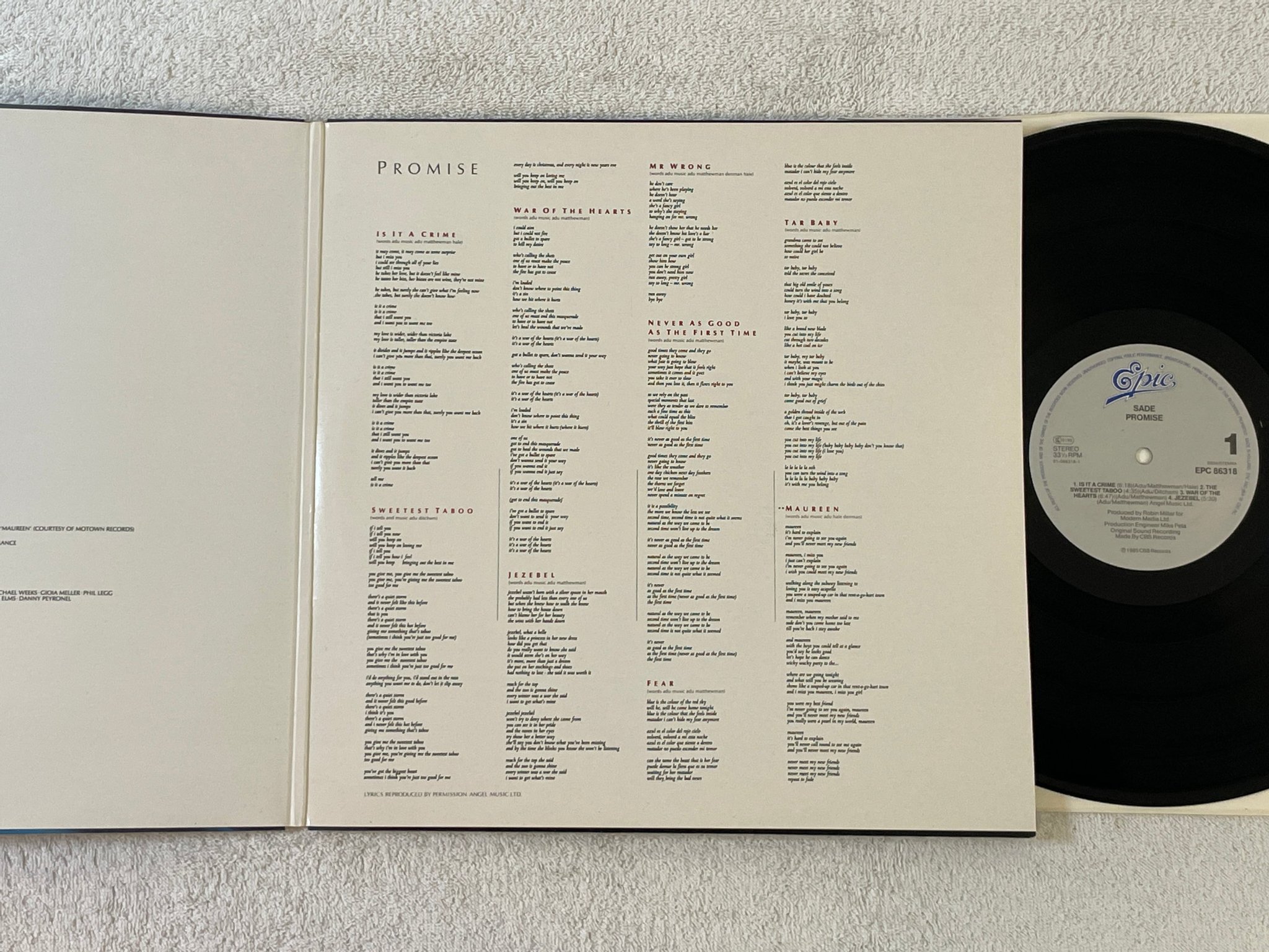 Omslagsbild för skivan SADE promise LP -85 Hol EPIC EPC 86318