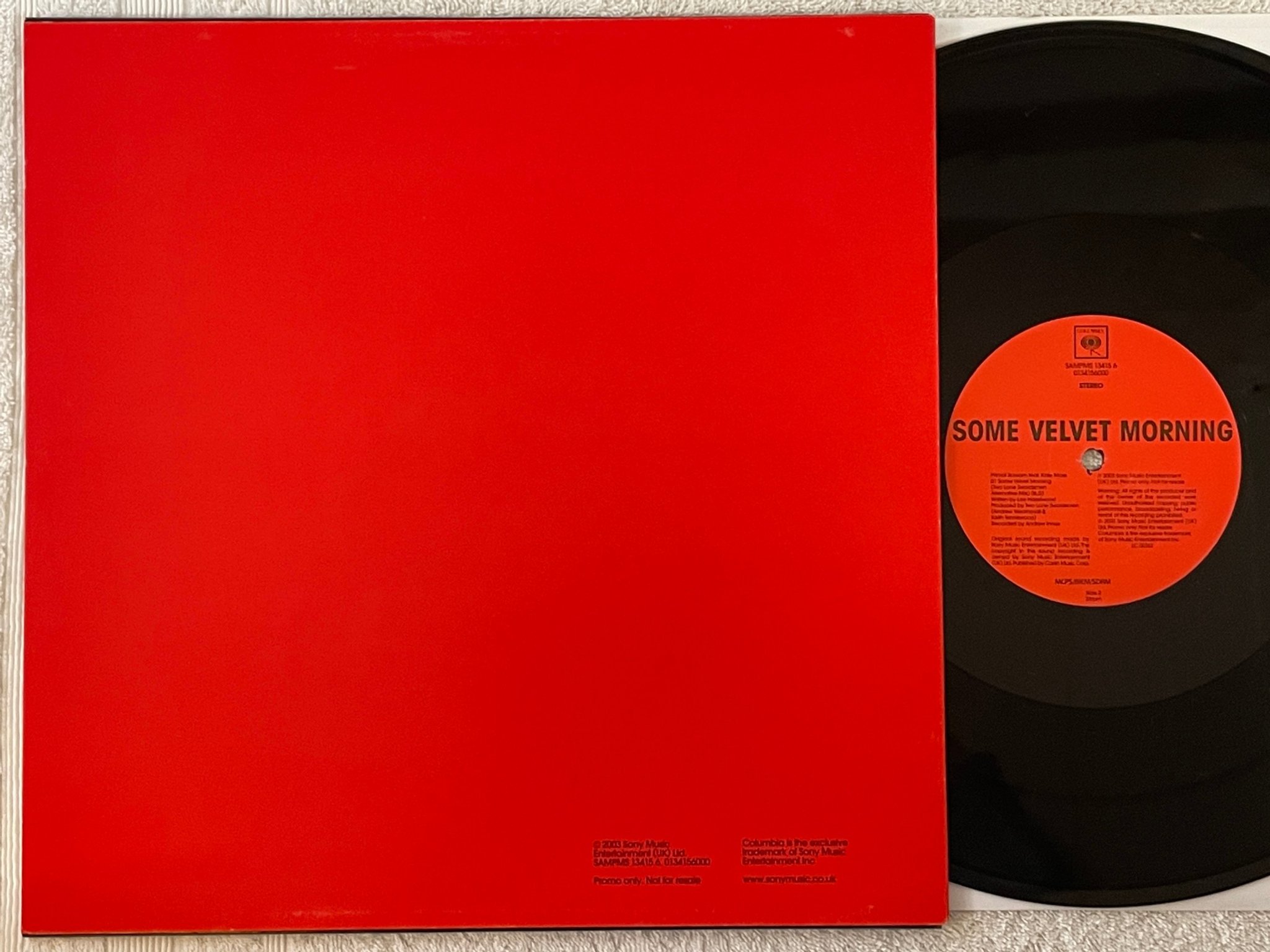 Omslagsbild för skivan PRIMAL SCREAM feat KATE MOSS some velvet morning 12" 2003 UK promo 